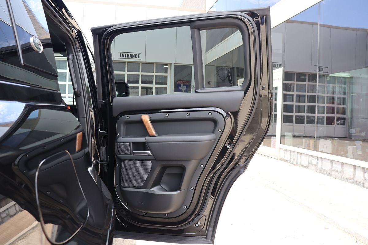 2022 Land Rover Defender 110 X