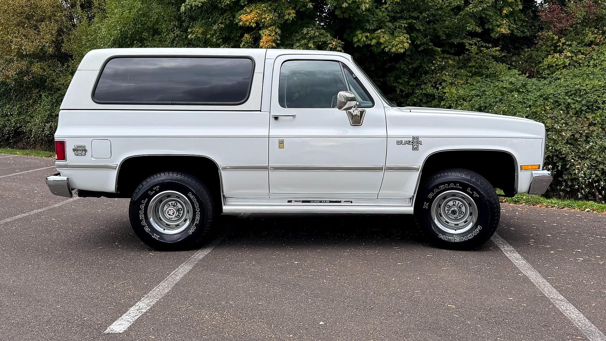 1987 Chevrolet K5 Blazer - 3
