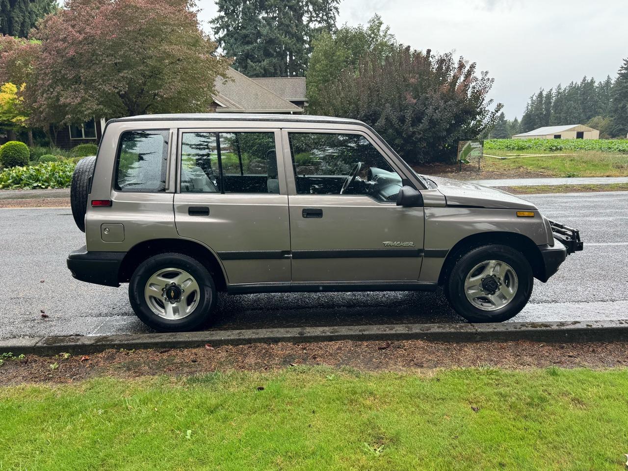 1998 Chevrolet Tracker