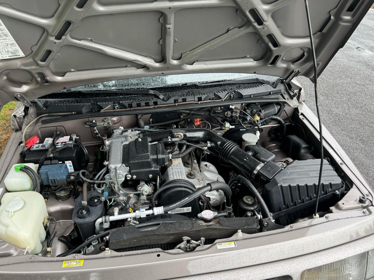 1998 Chevrolet Tracker - 3