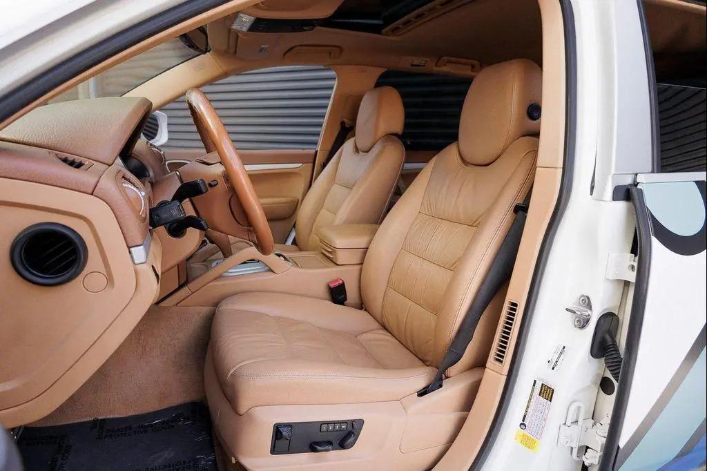 Modified 2008 Porsche Cayenne S - 4