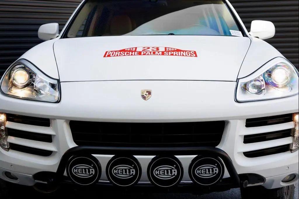 Modified 2008 Porsche Cayenne S