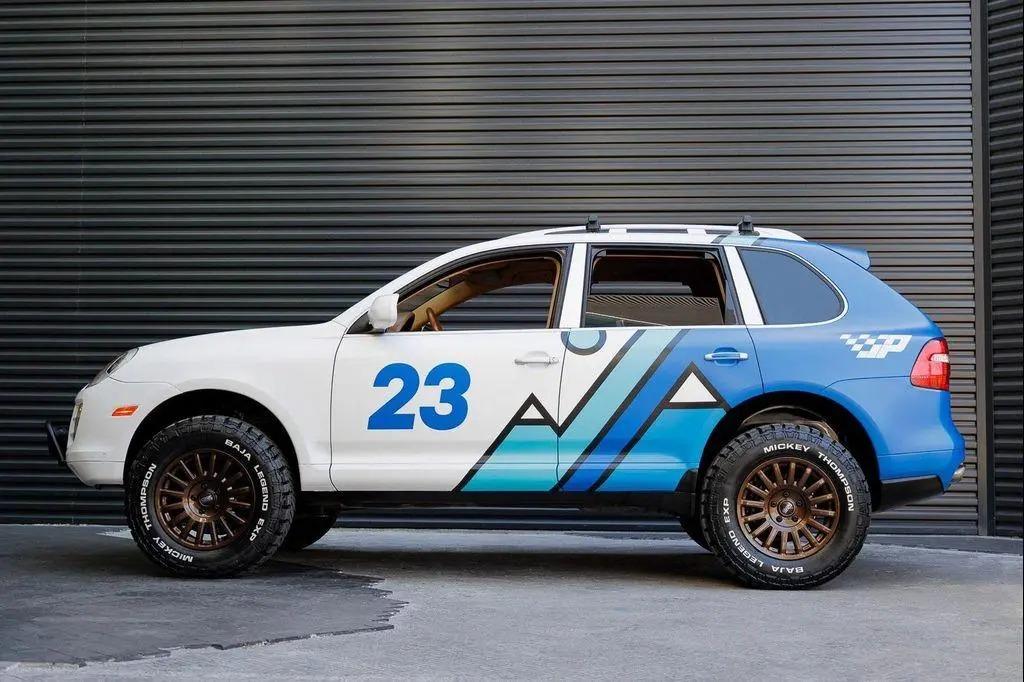 Modified 2008 Porsche Cayenne S - 2