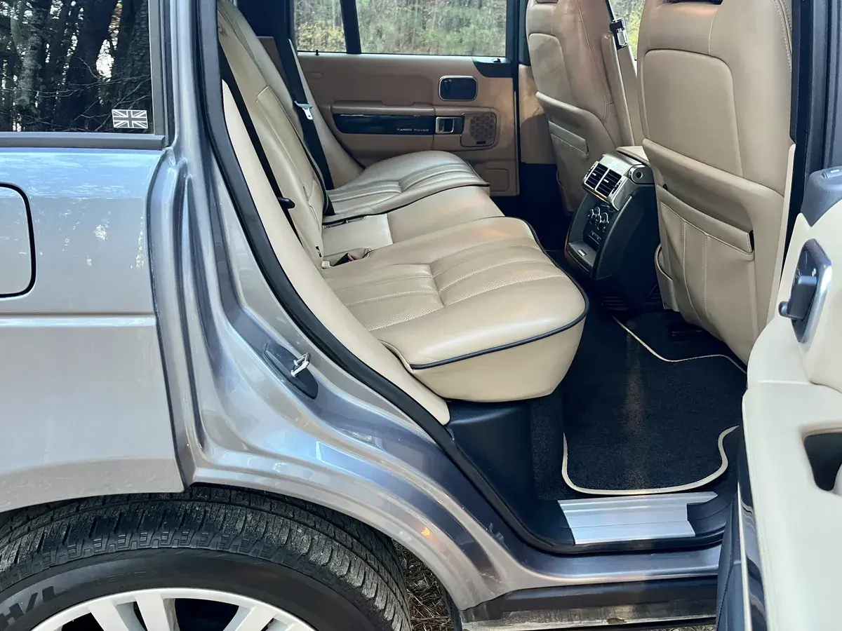 2012 Land Rover Range Rover HSE Lux