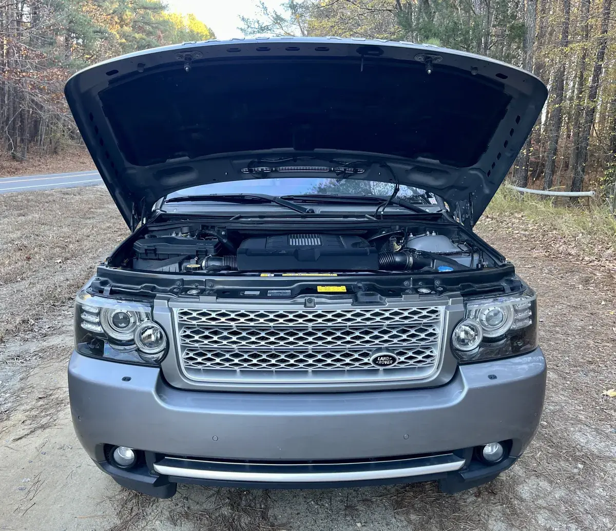 2012 Land Rover Range Rover HSE Lux