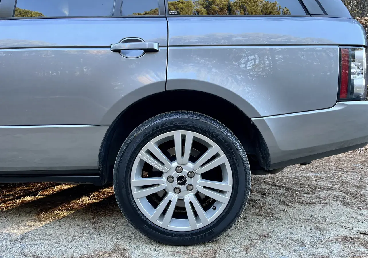 2012 Land Rover Range Rover HSE Lux