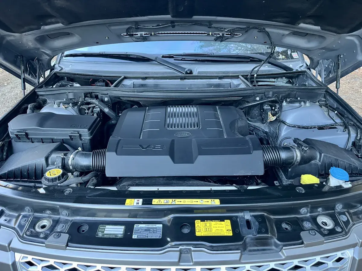 2012 Land Rover Range Rover HSE Lux