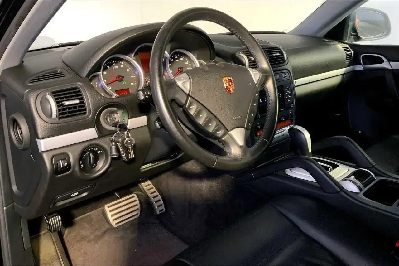 2006 Porsche Cayenne S - 4