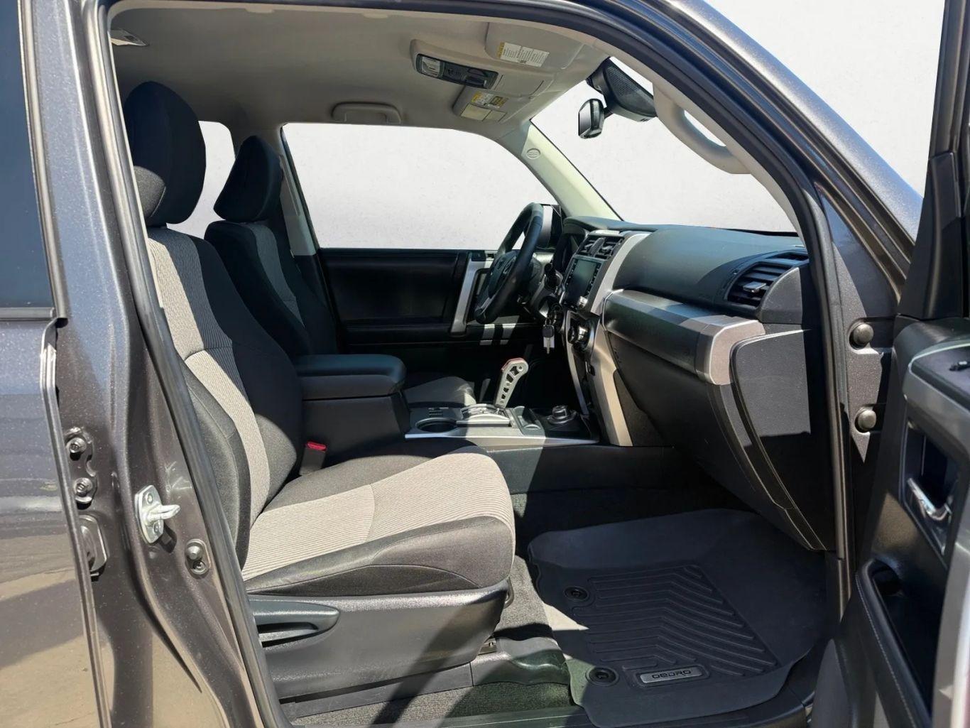 2020 Toyota 4Runner SR5