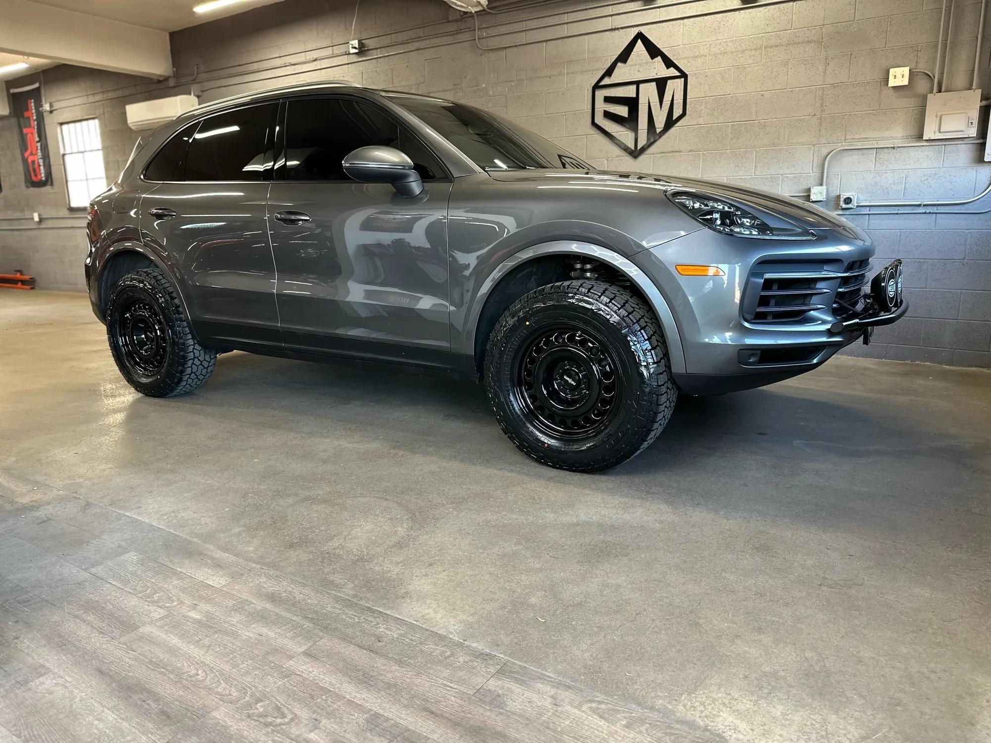 Porsche Cayenne