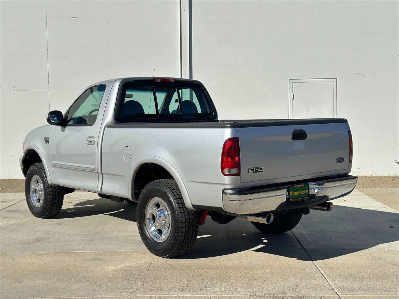1999 Ford F-150 Lariat - 3
