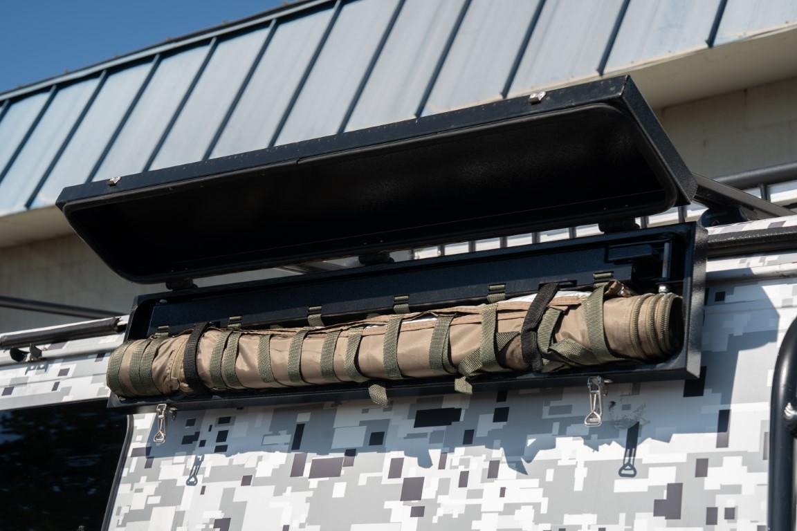 Modified 2002 Ford E-250 Overlander