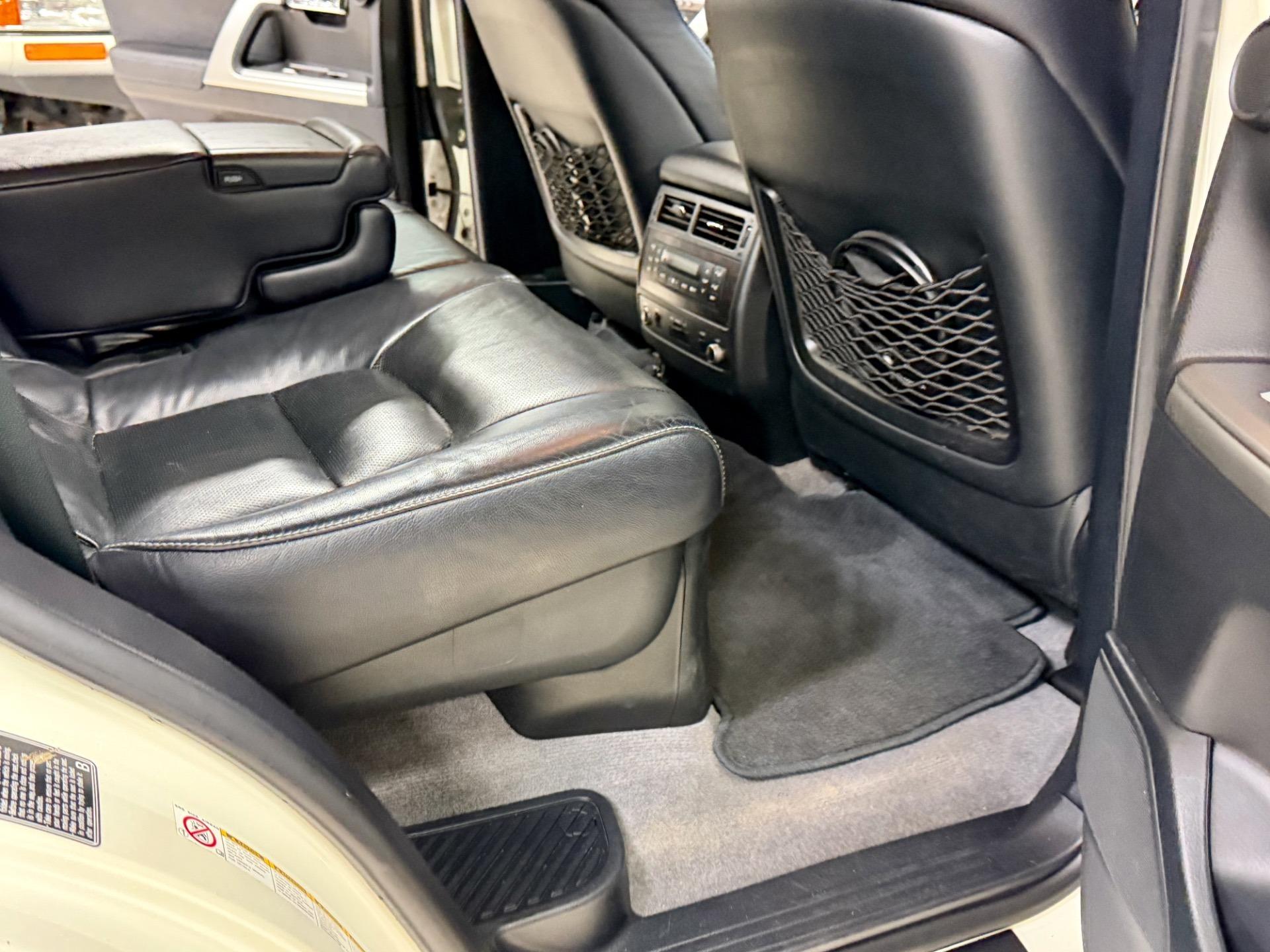 2013 Toyota Land Cruiser