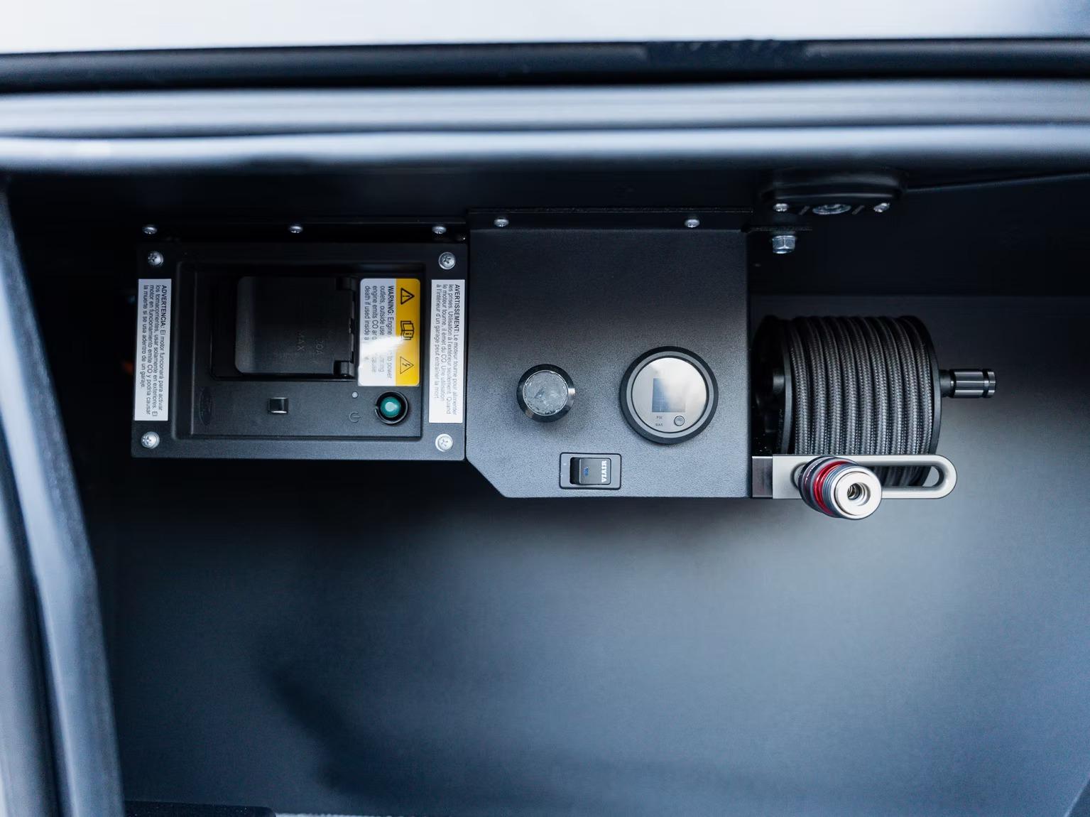 2025 Adrenalin Overkill 6 Door