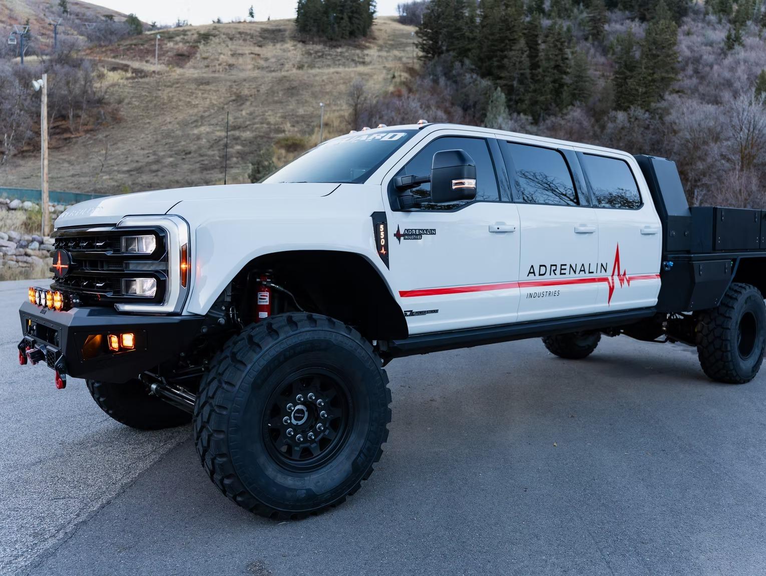 2025 Adrenalin Overkill 6 Door - 4