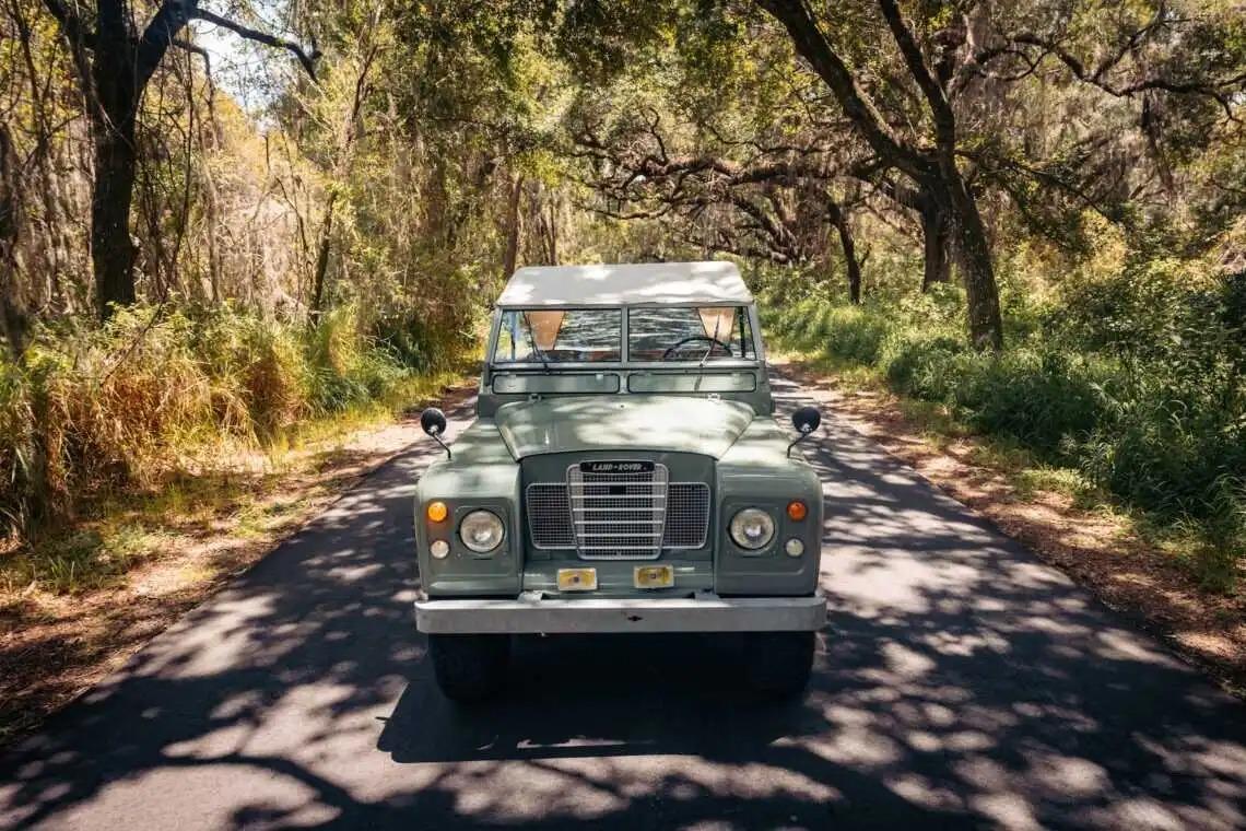 1973 Land Rover Series III 88 - 5