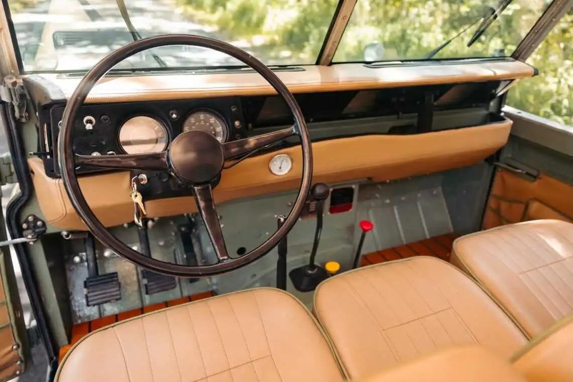 1973 Land Rover Series III 88