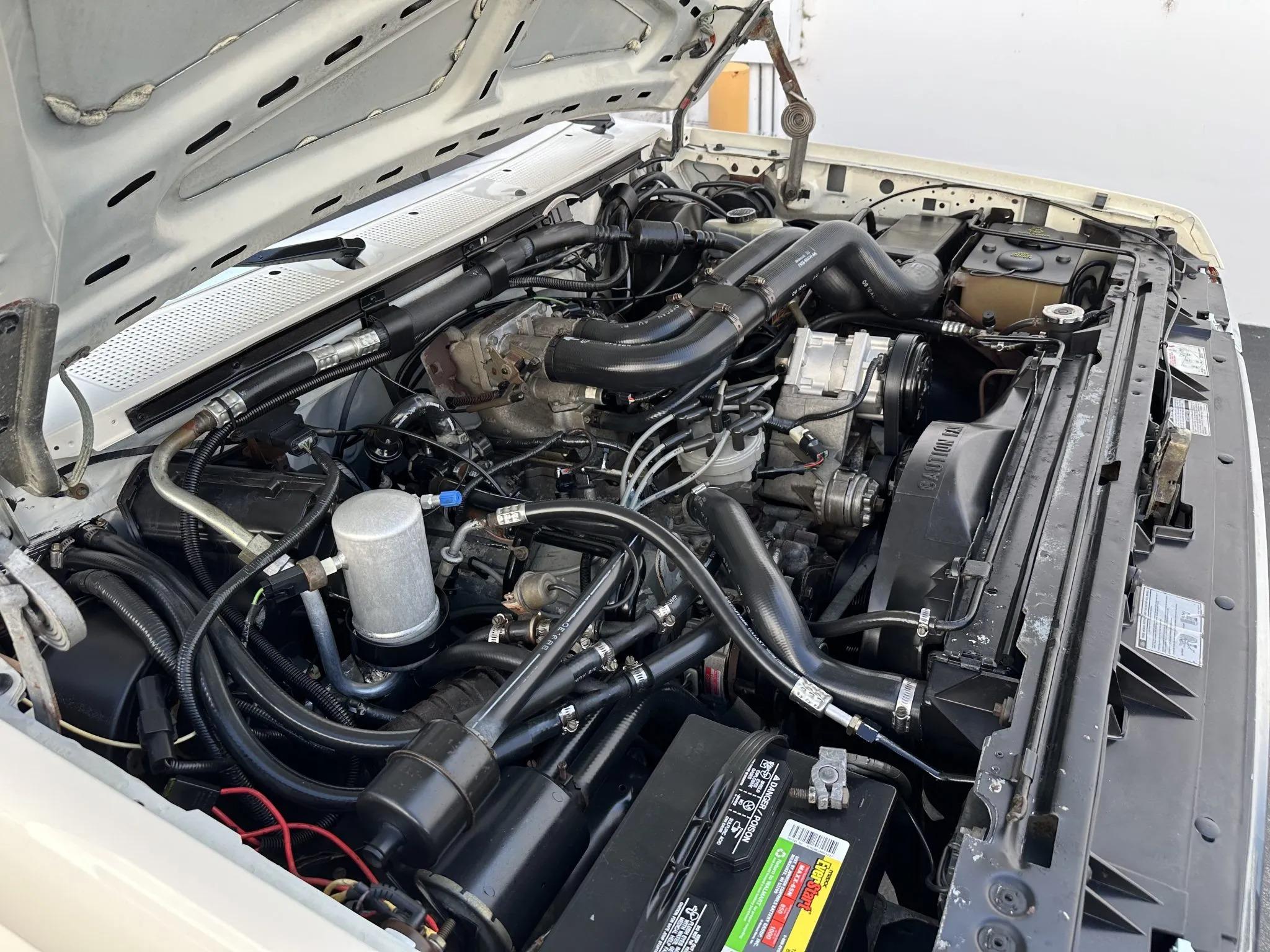 1990 Ford C-350 Centurion