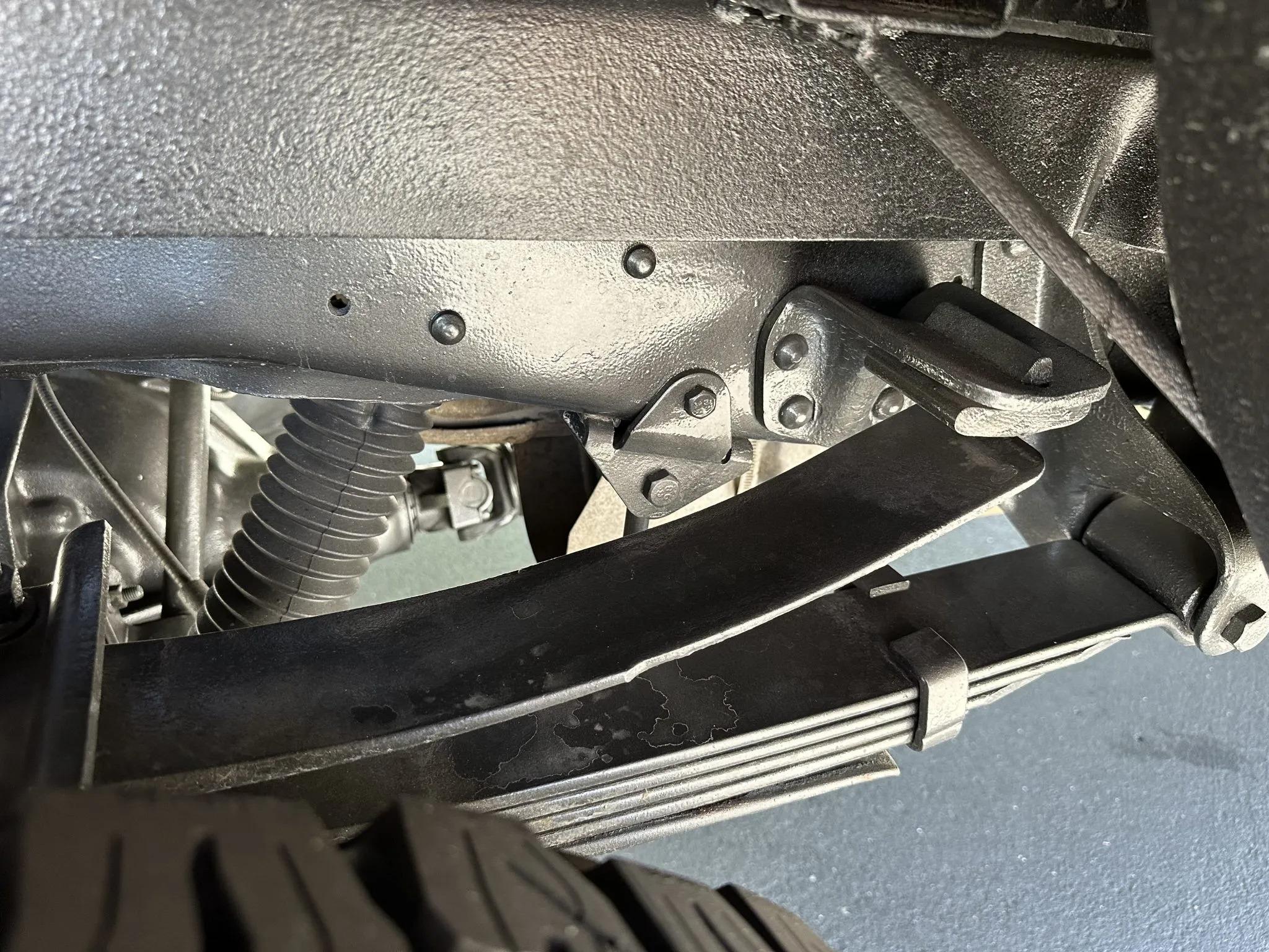 1990 Ford C-350 Centurion