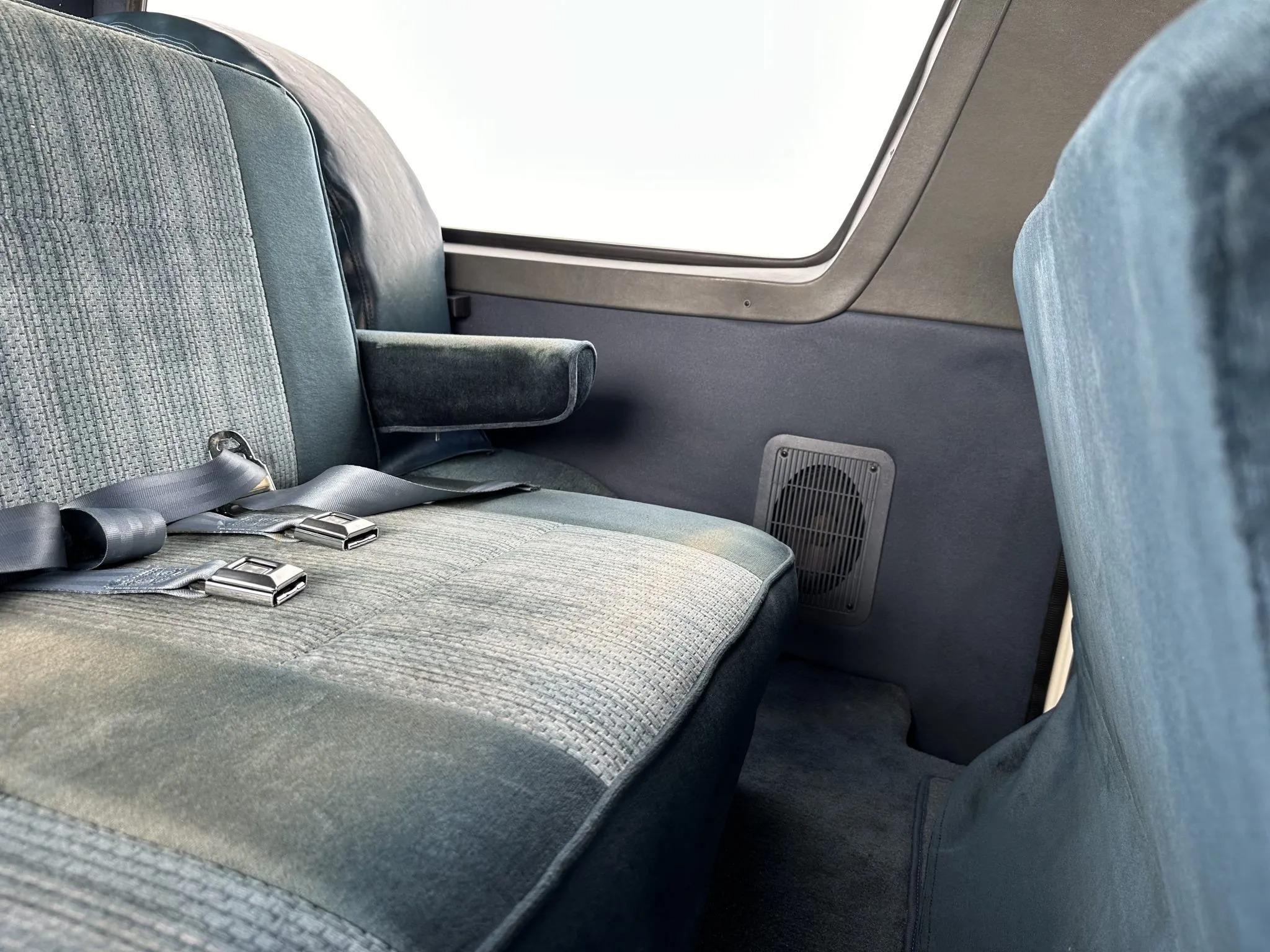 1990 Ford C-350 Centurion