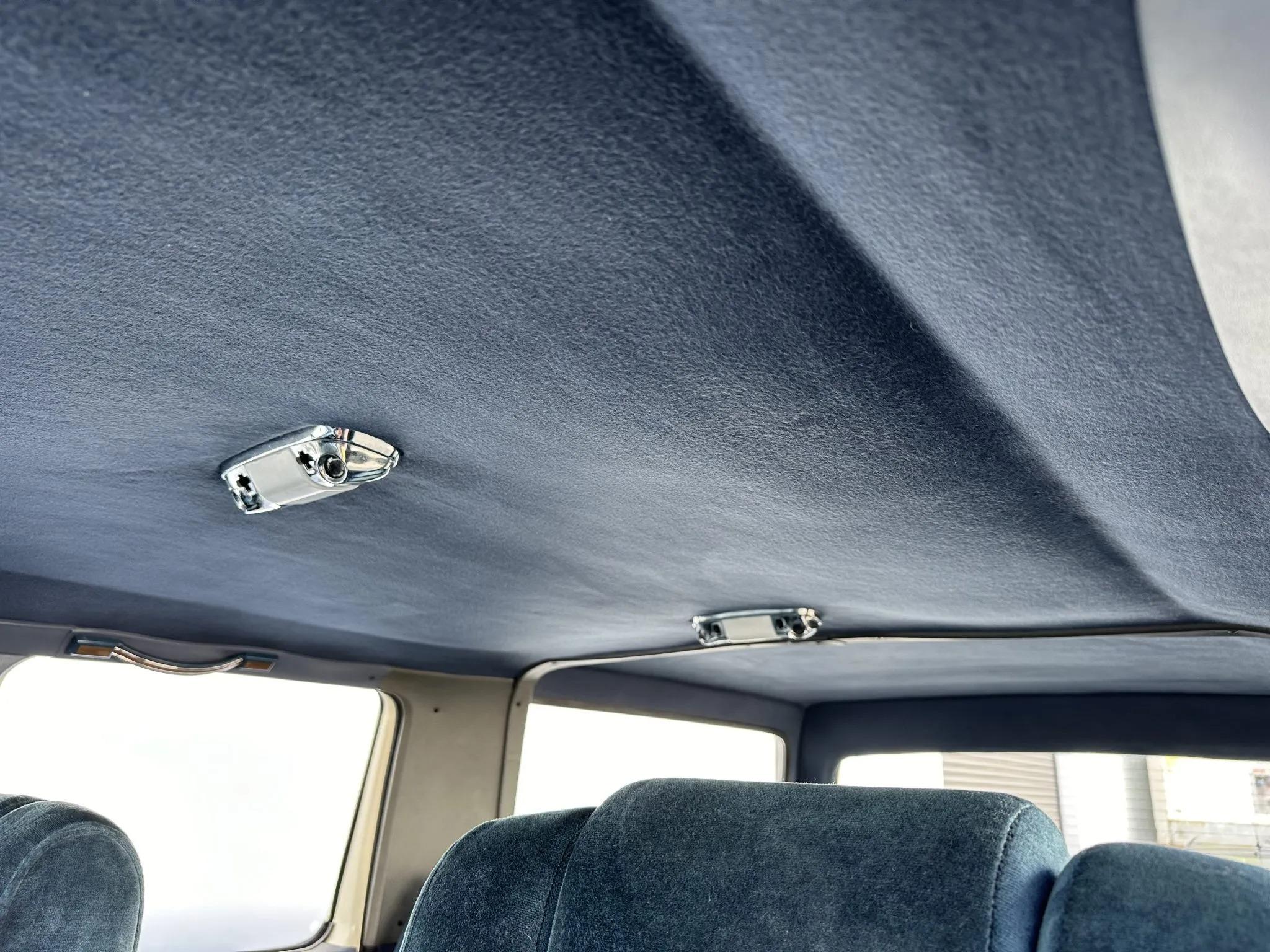 1990 Ford C-350 Centurion