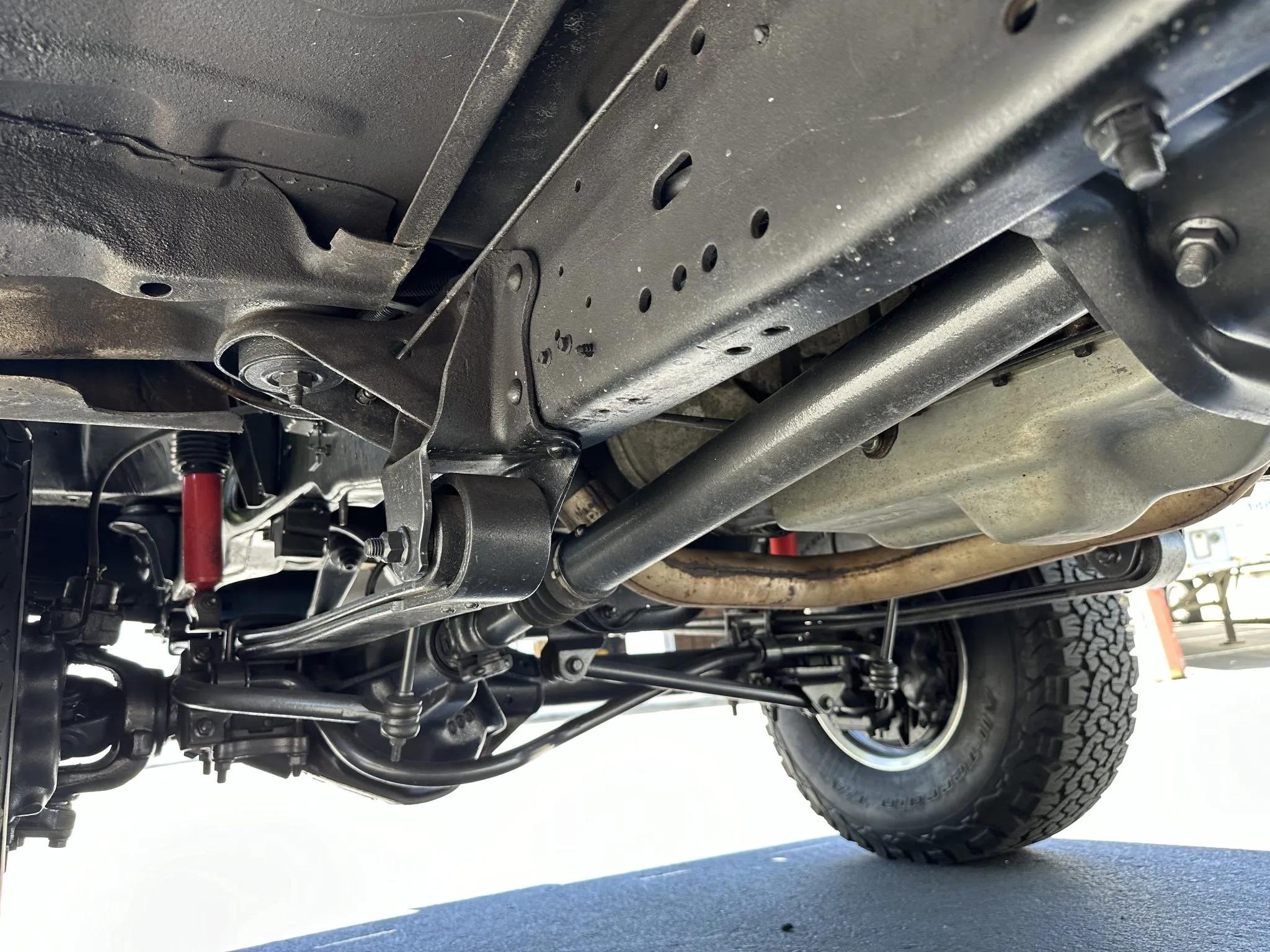 1990 Ford C-350 Centurion