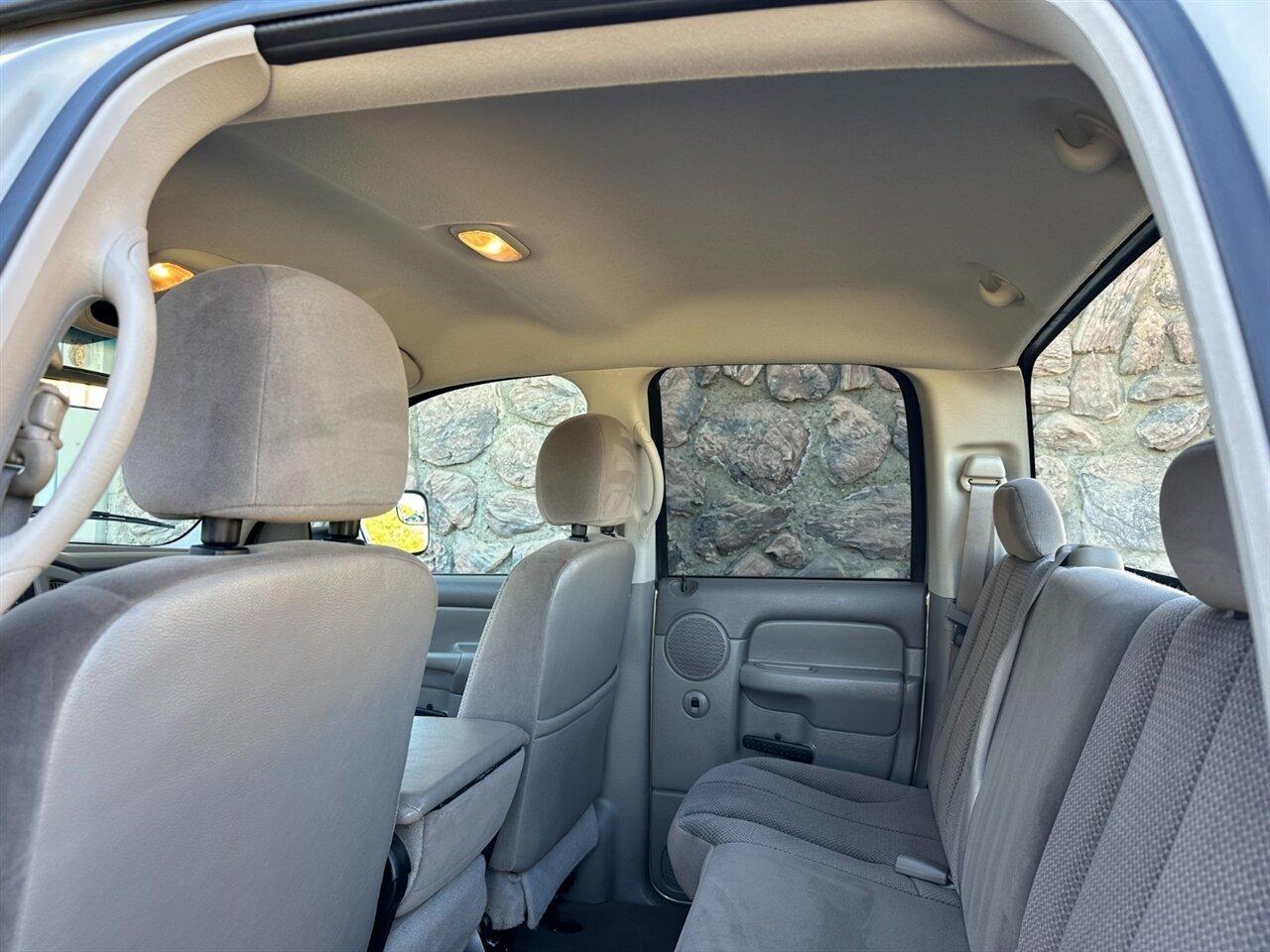 2005 Dodge Ram 2500 SLT