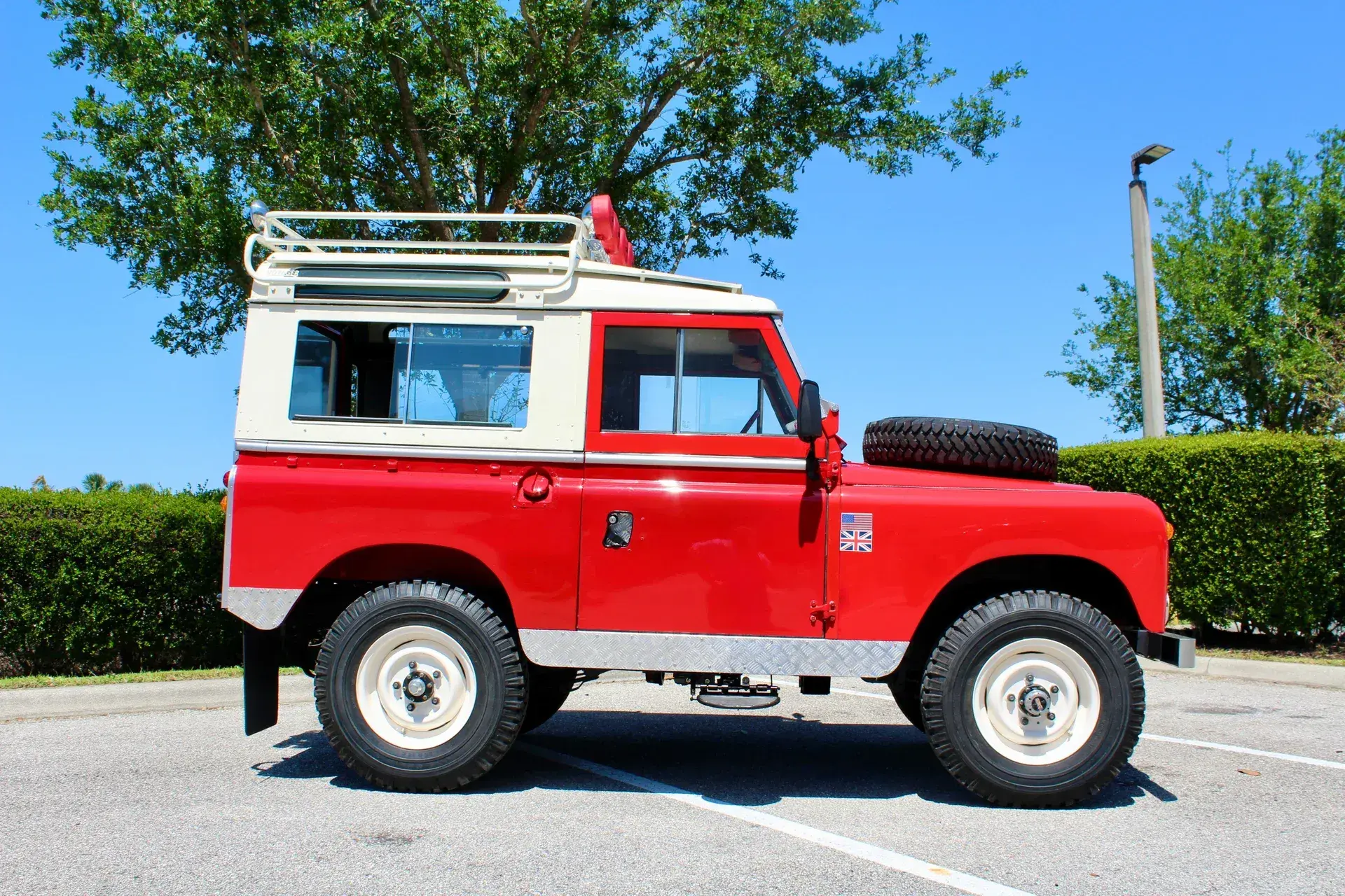1966 Land Rover Series IIA - 2