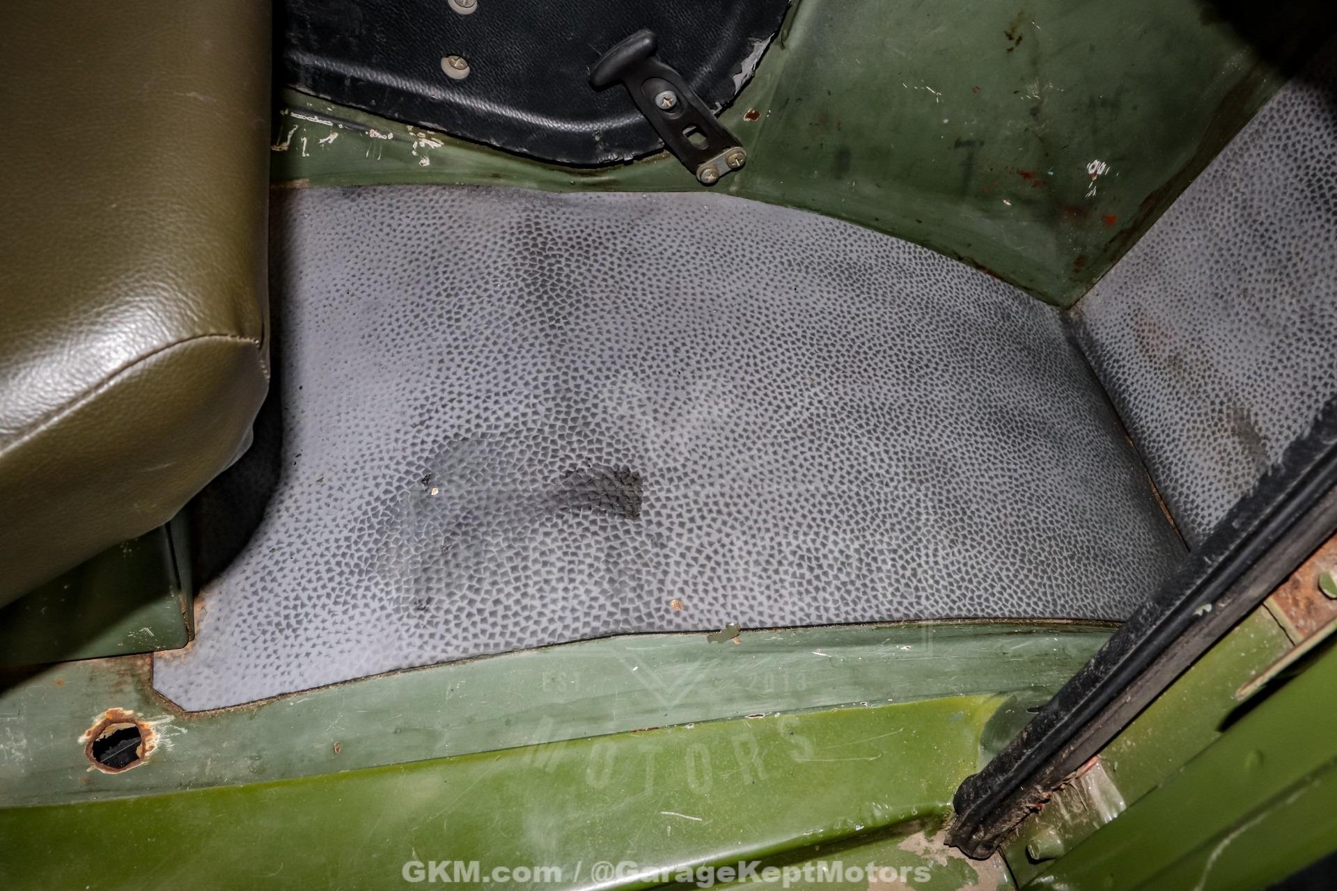 1990 Mercedes-Benz Unimog FLU419