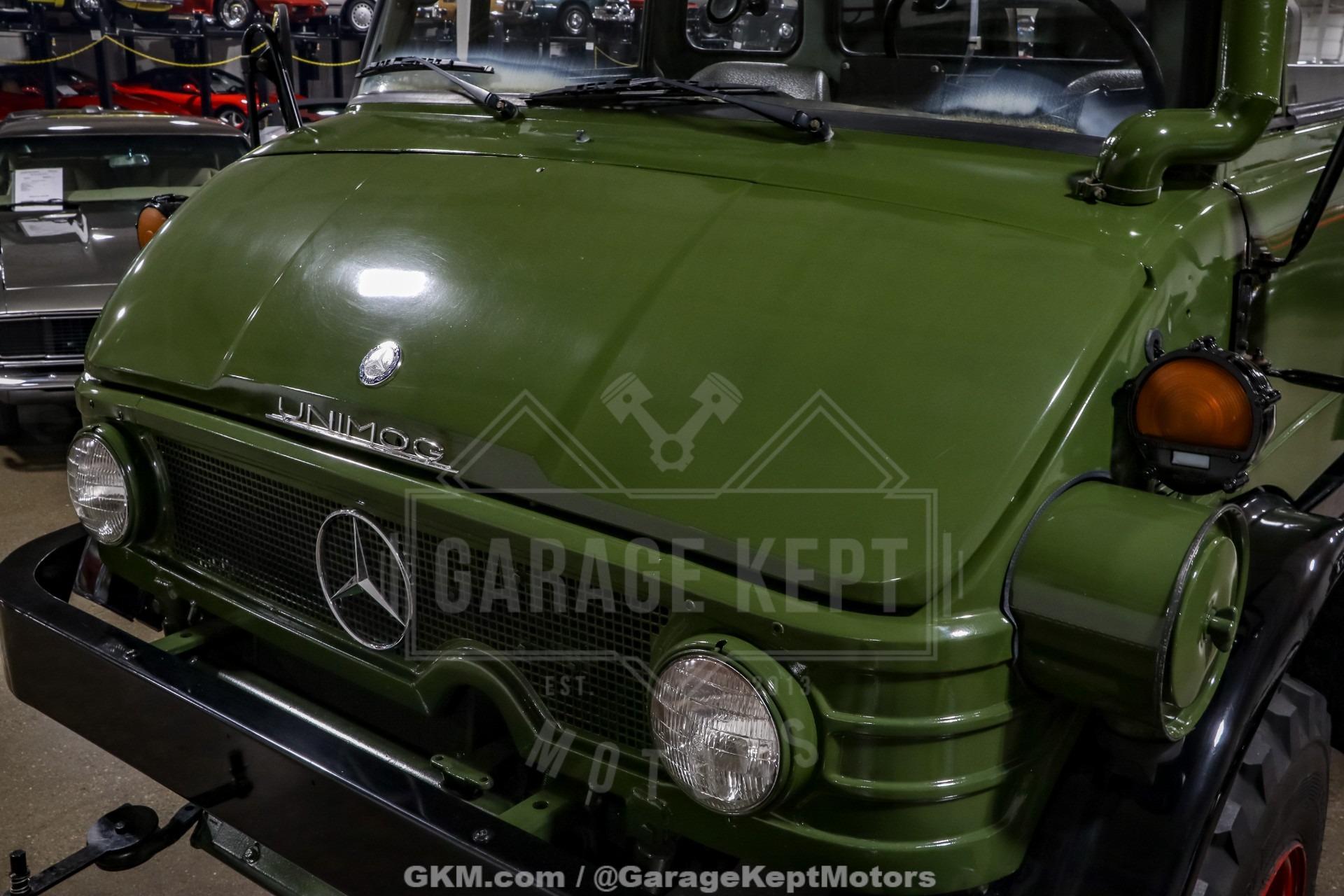 1990 Mercedes-Benz Unimog FLU419