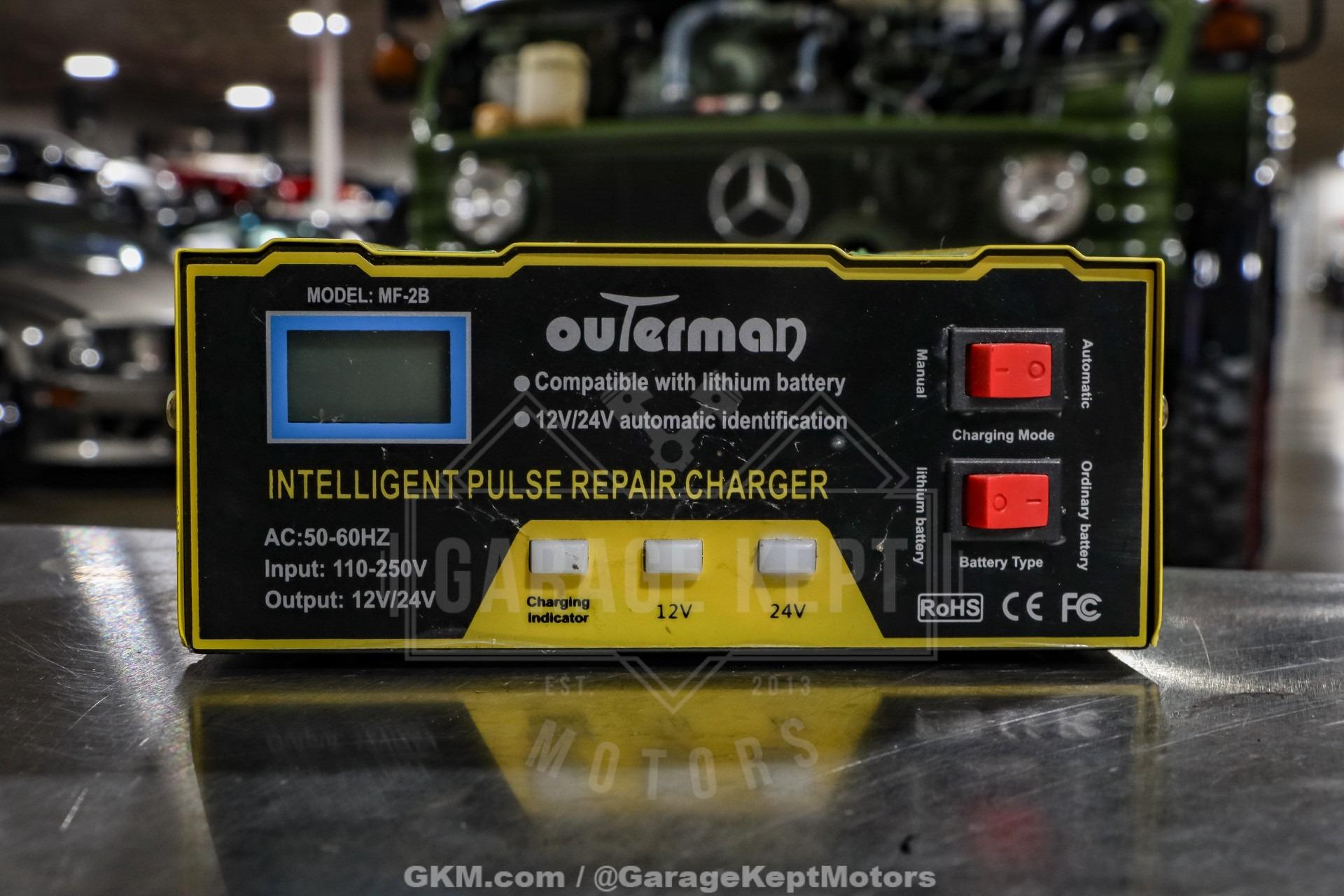 1990 Mercedes-Benz Unimog FLU419