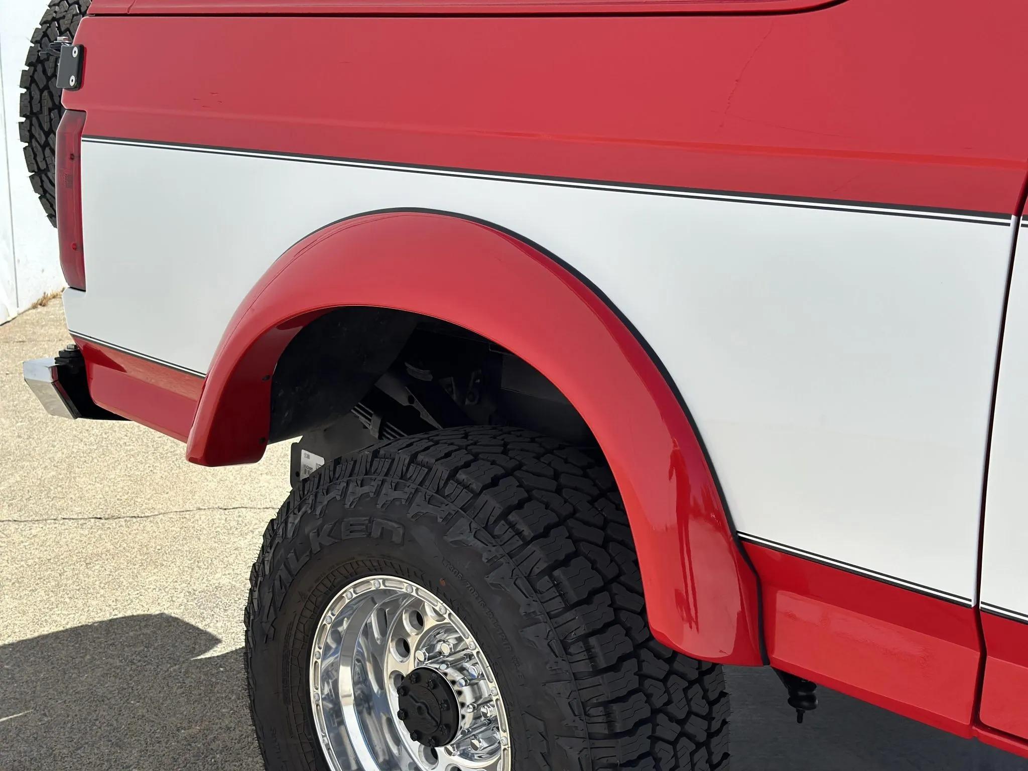 1995 Ford C-350 Centurion