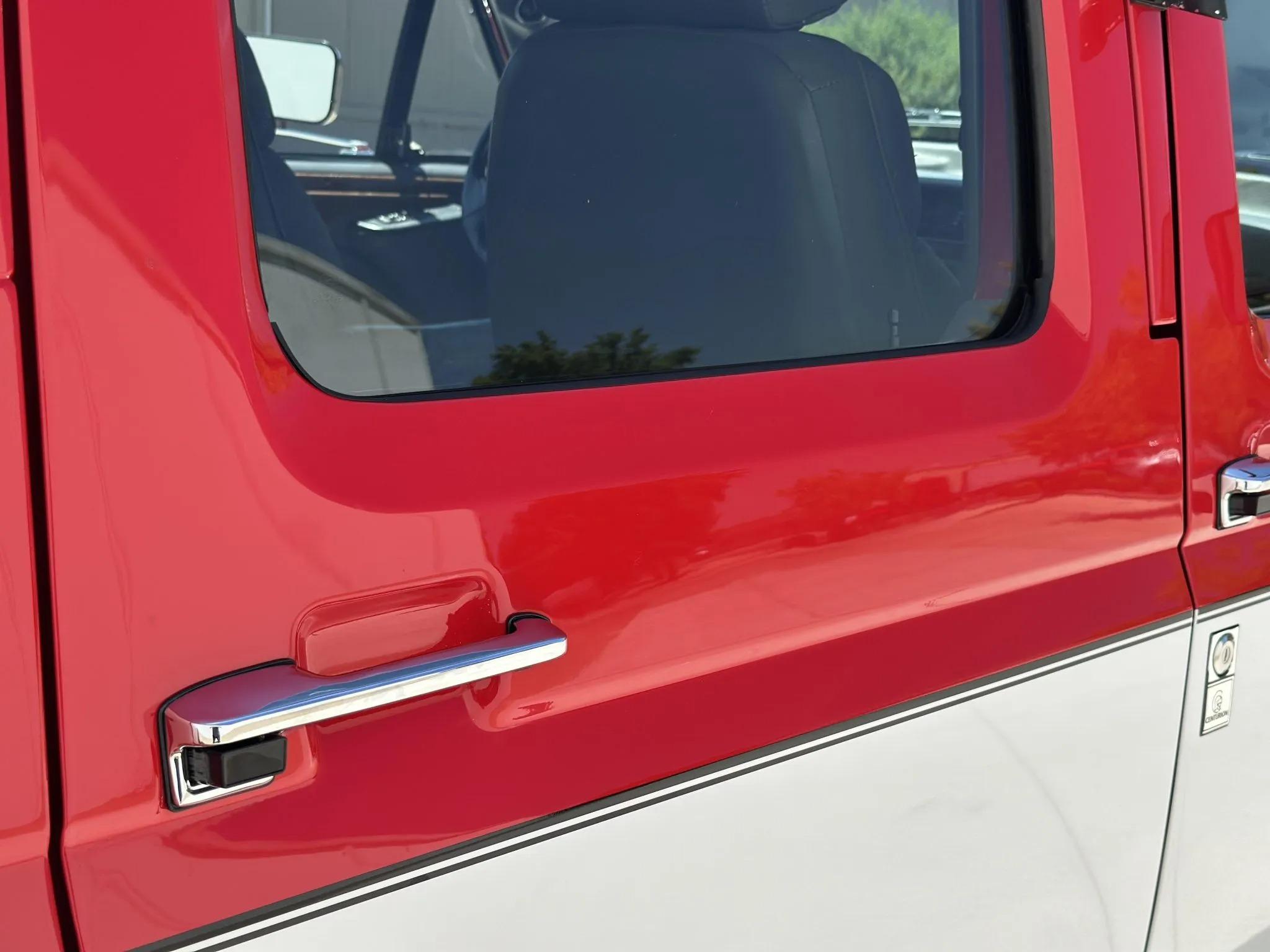 1995 Ford C-350 Centurion