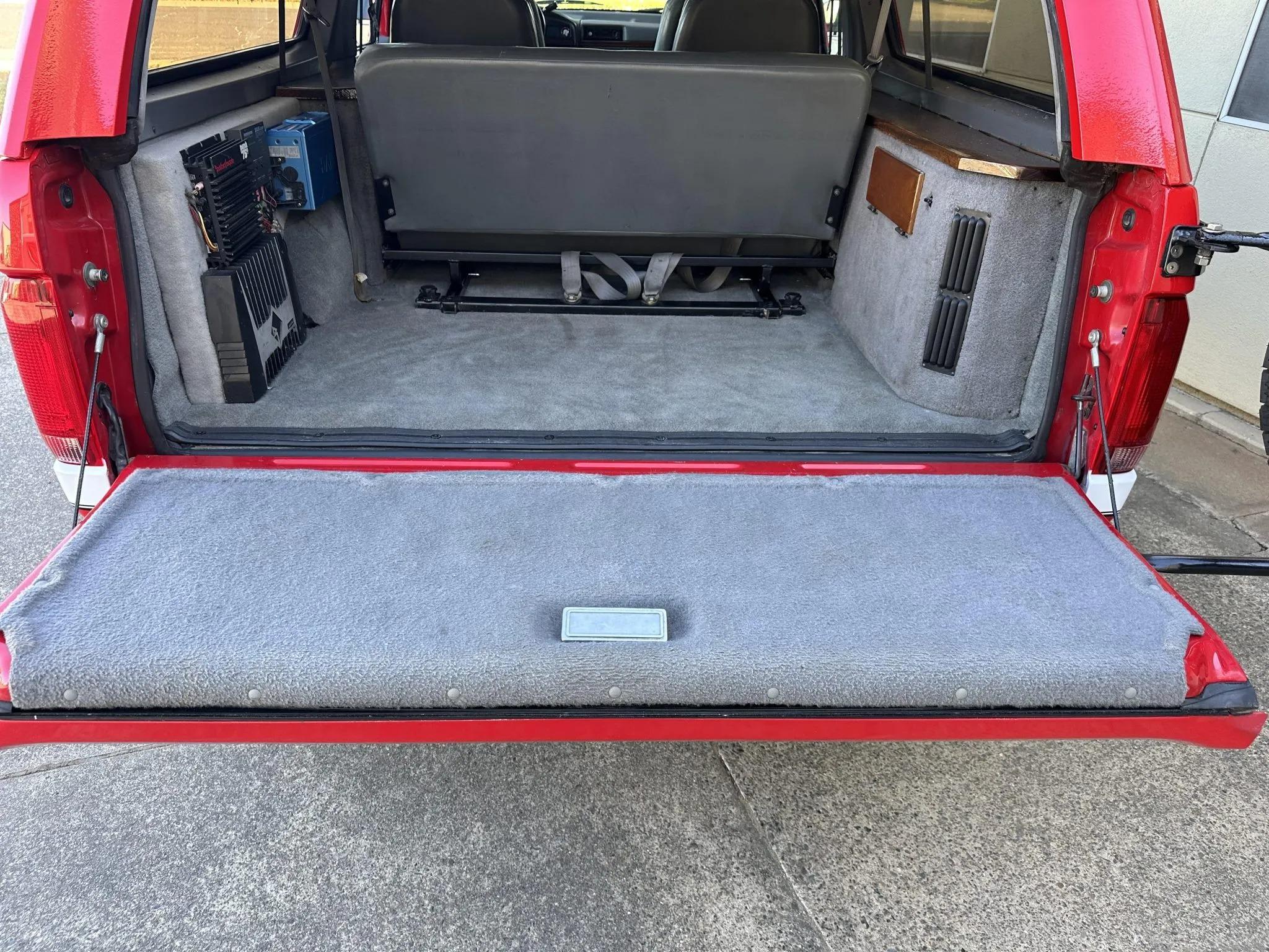 1995 Ford C-350 Centurion