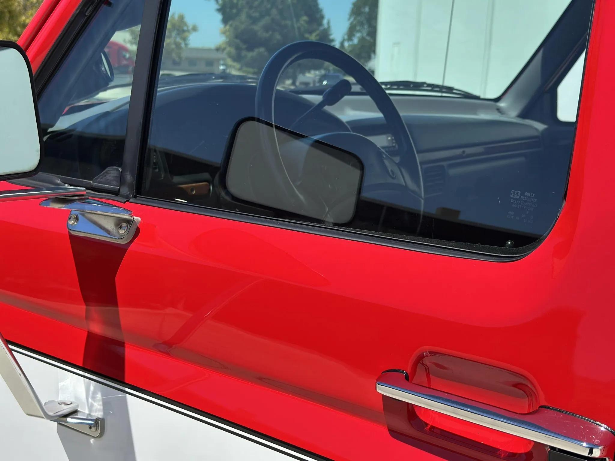 1995 Ford C-350 Centurion