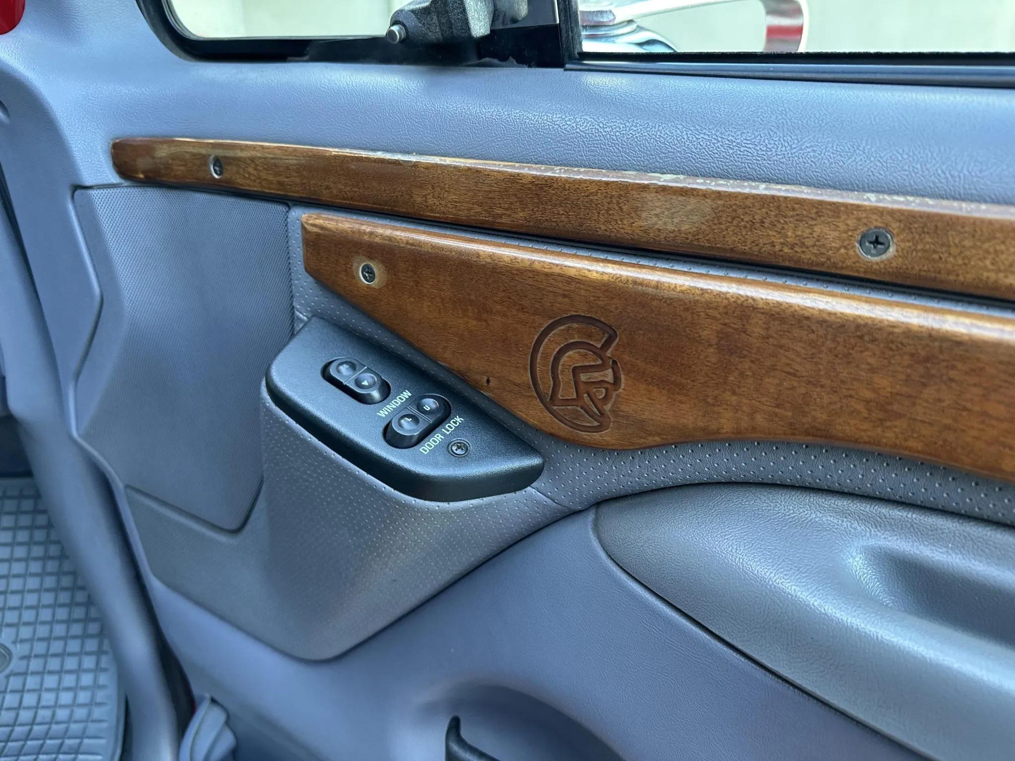 1995 Ford C-350 Centurion