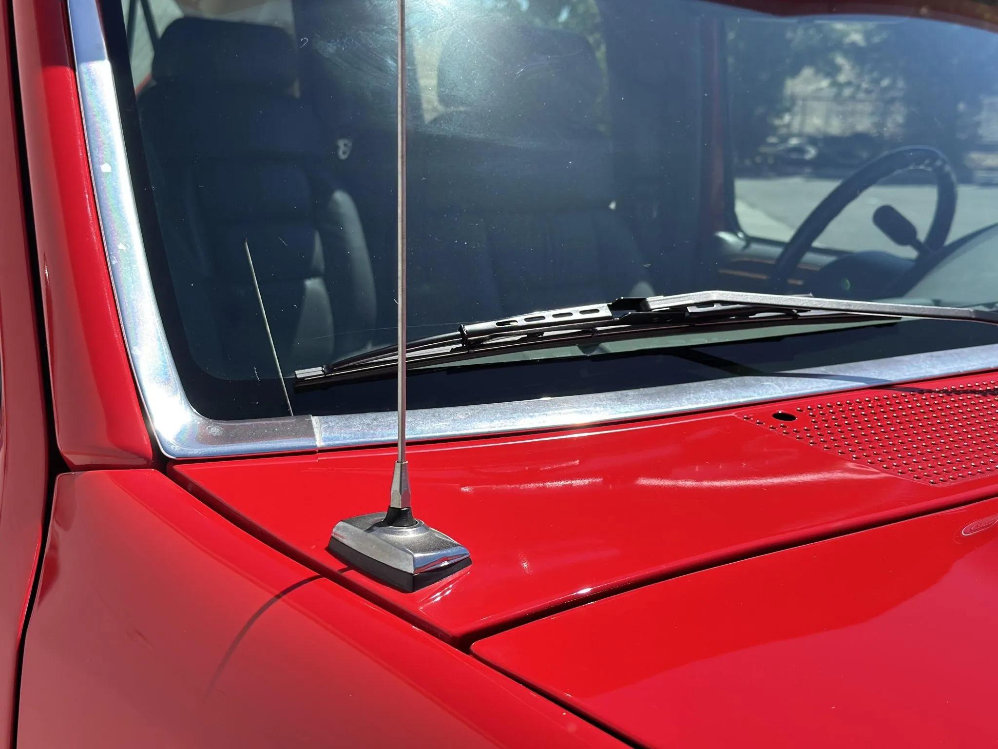 1995 Ford C-350 Centurion