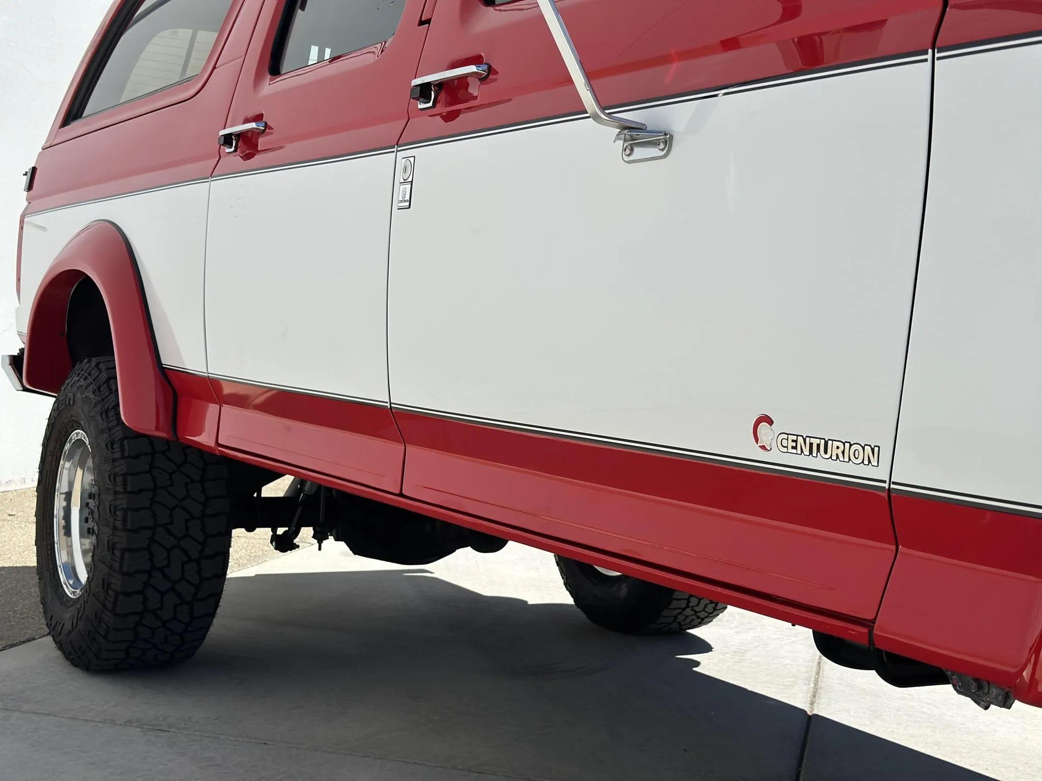 1995 Ford C-350 Centurion