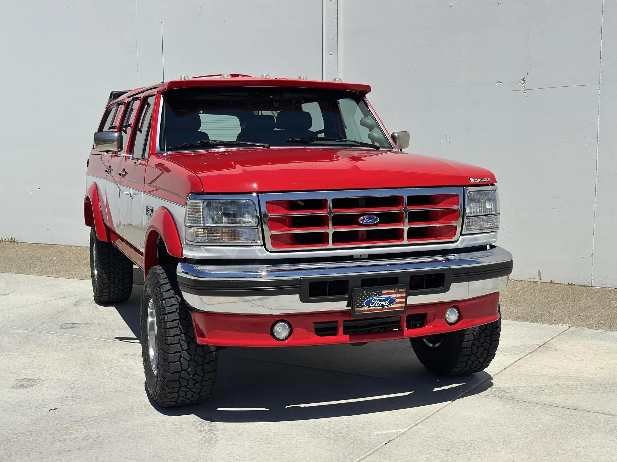 1995 Ford C-350 Centurion