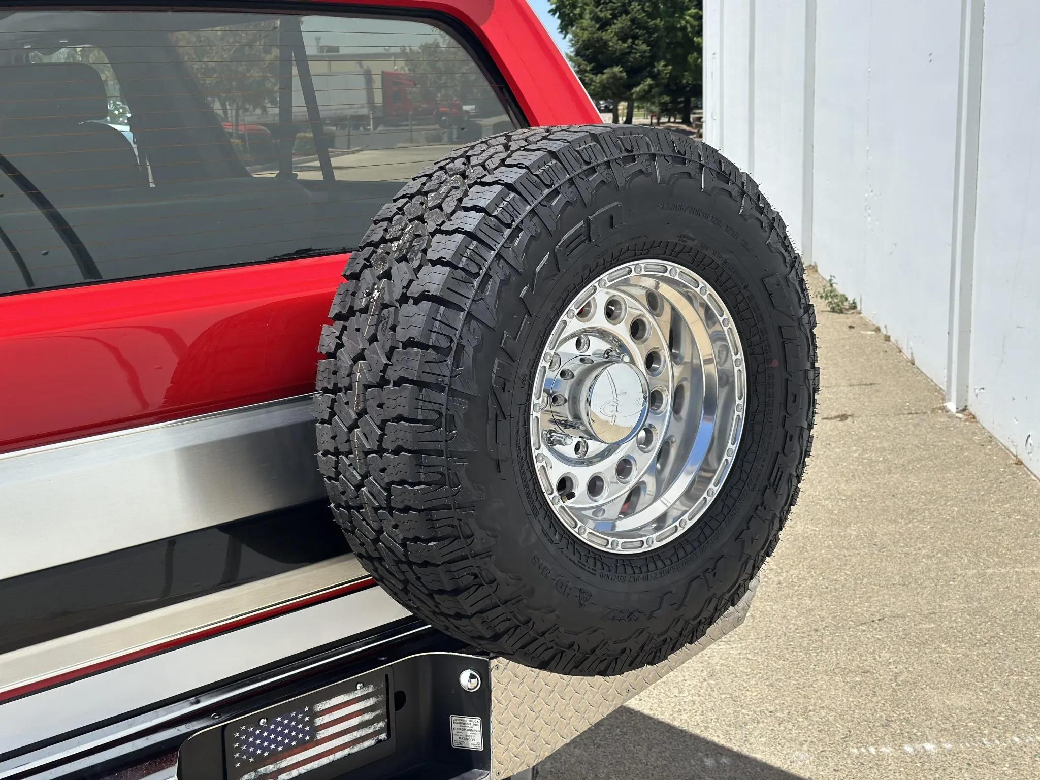 1995 Ford C-350 Centurion