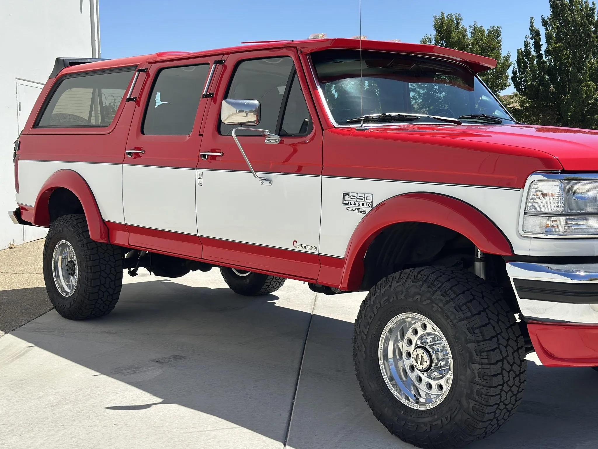 1995 Ford C-350 Centurion