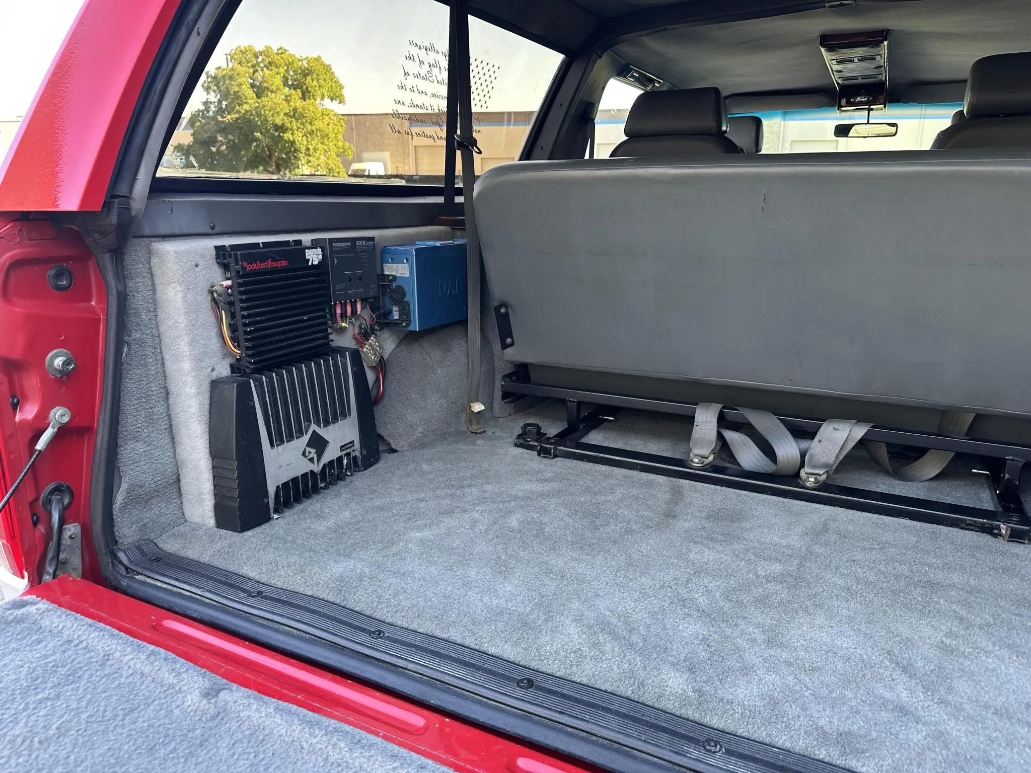 1995 Ford C-350 Centurion