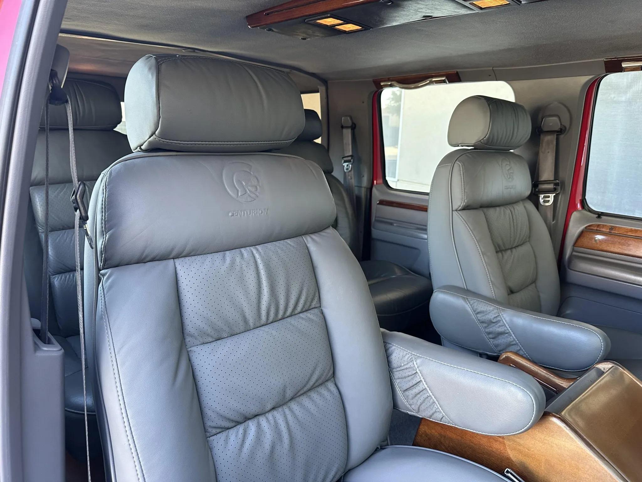 1995 Ford C-350 Centurion