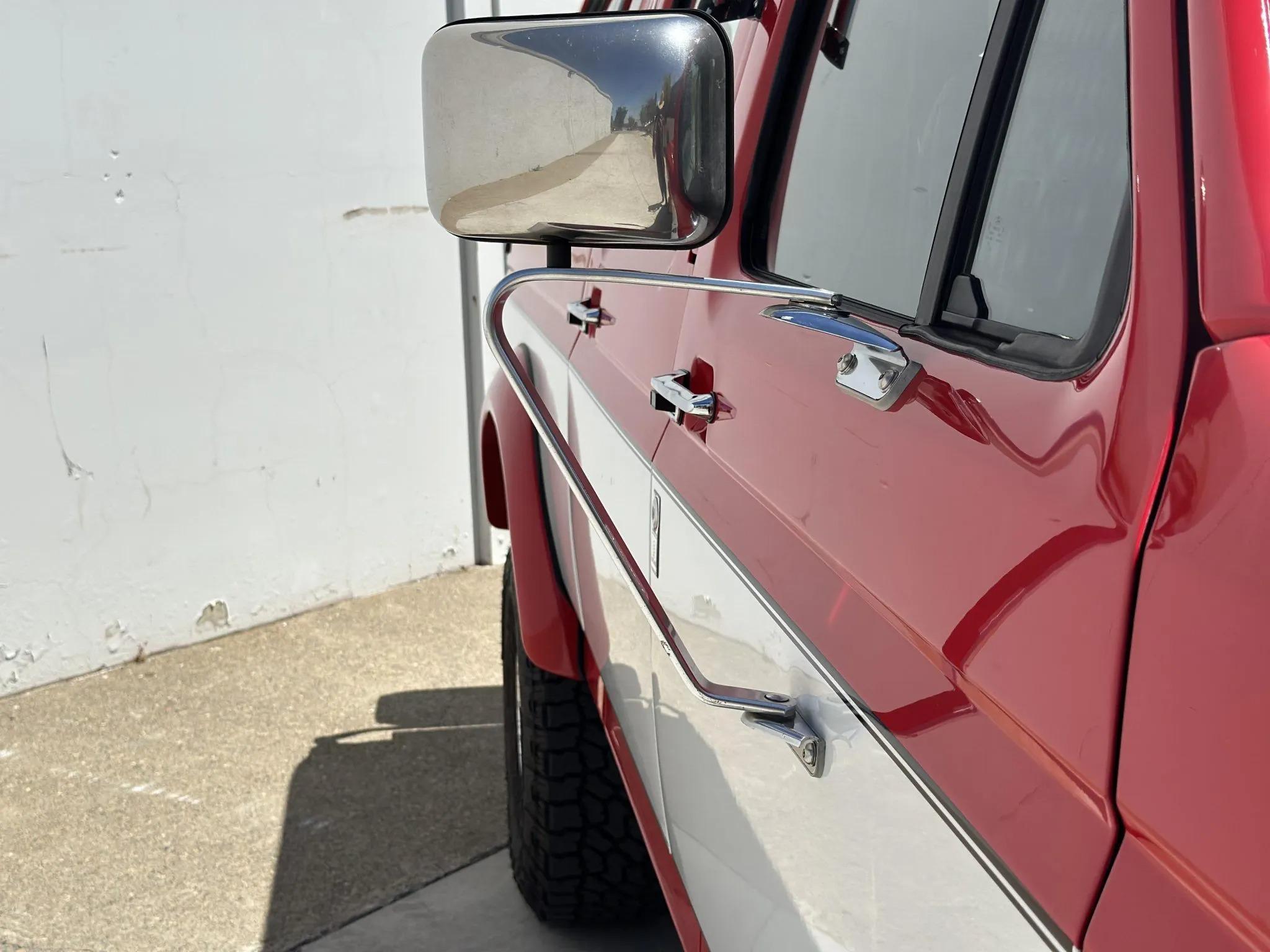 1995 Ford C-350 Centurion