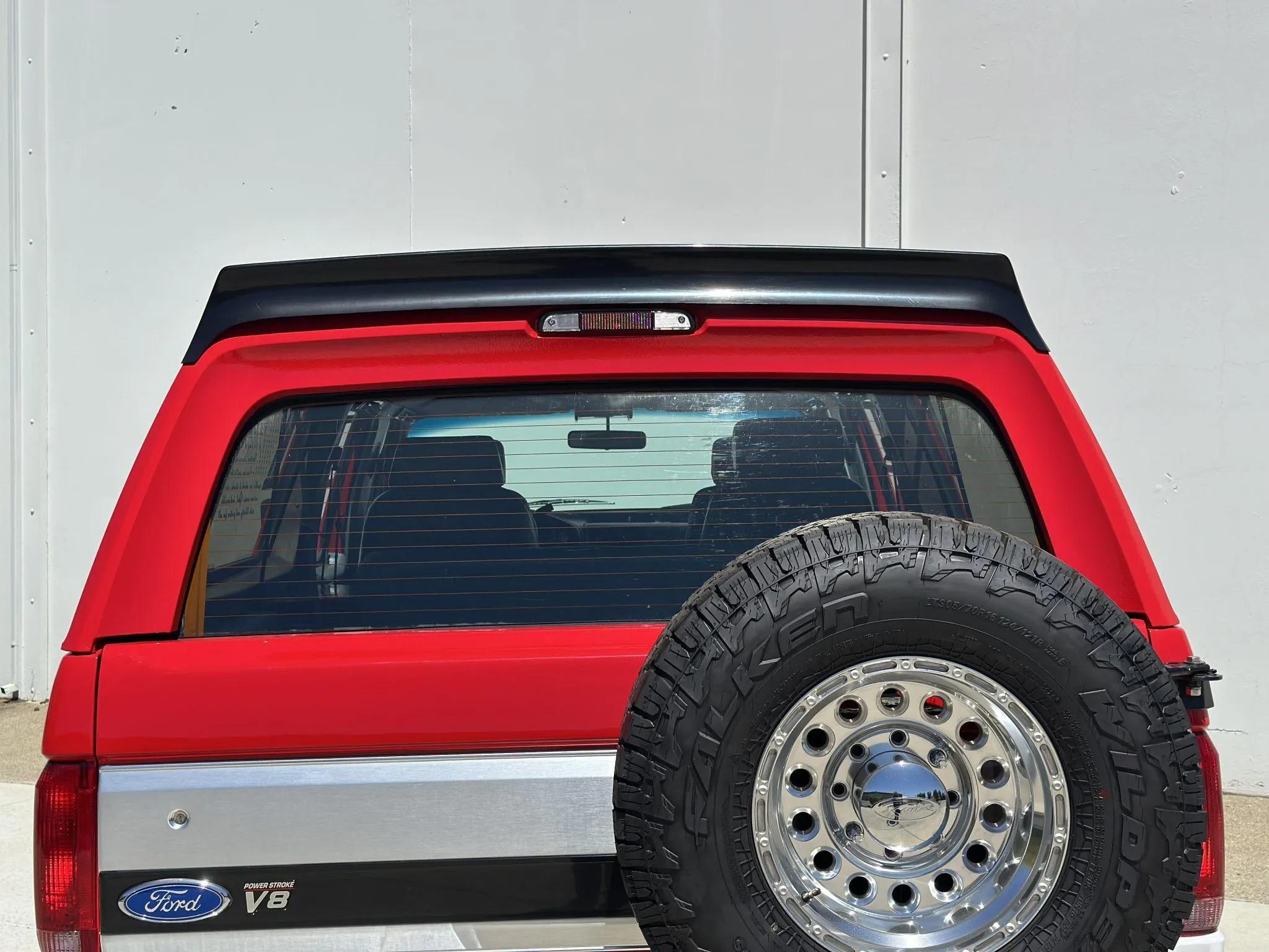 1995 Ford C-350 Centurion