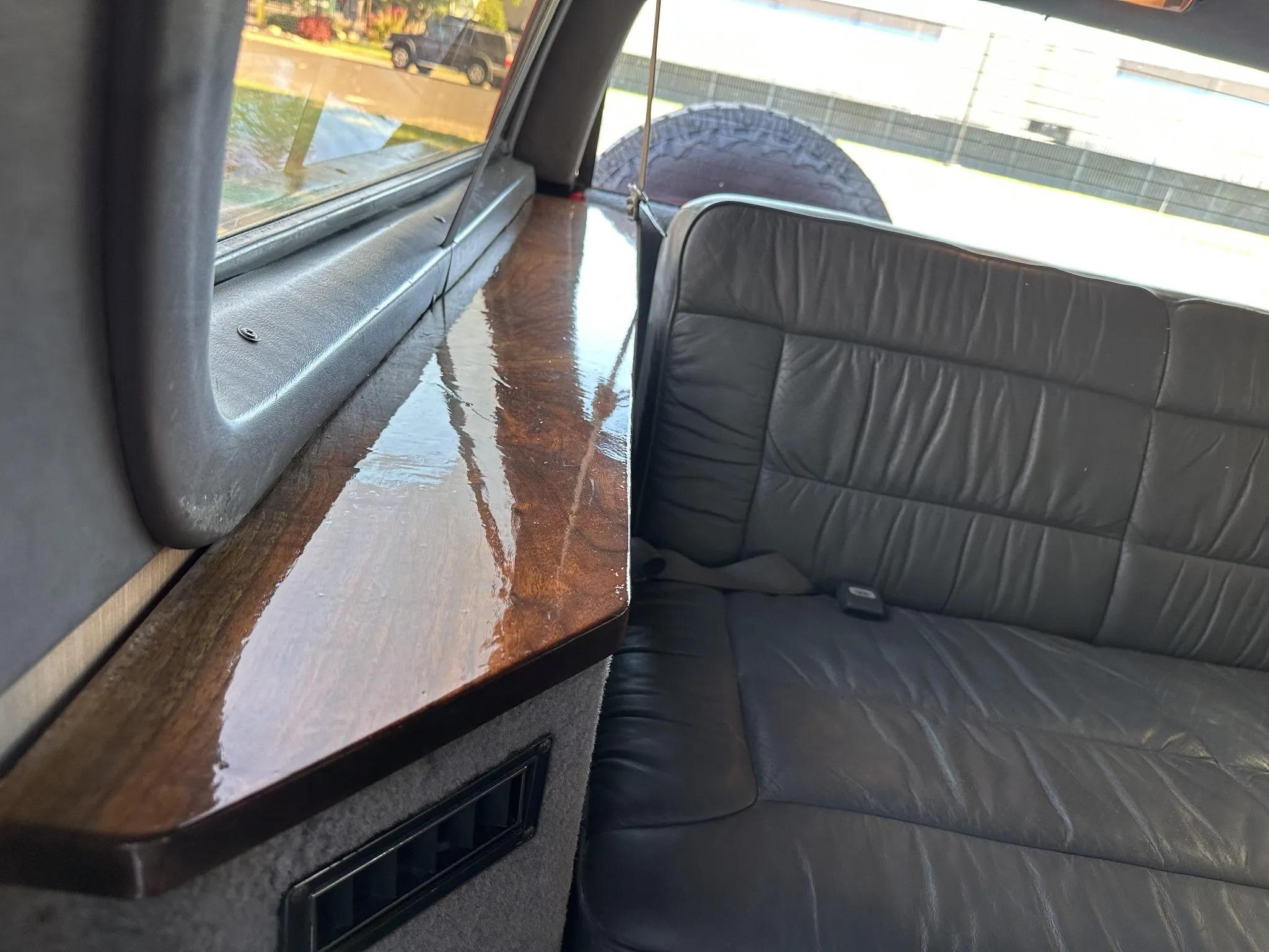 1995 Ford C-350 Centurion