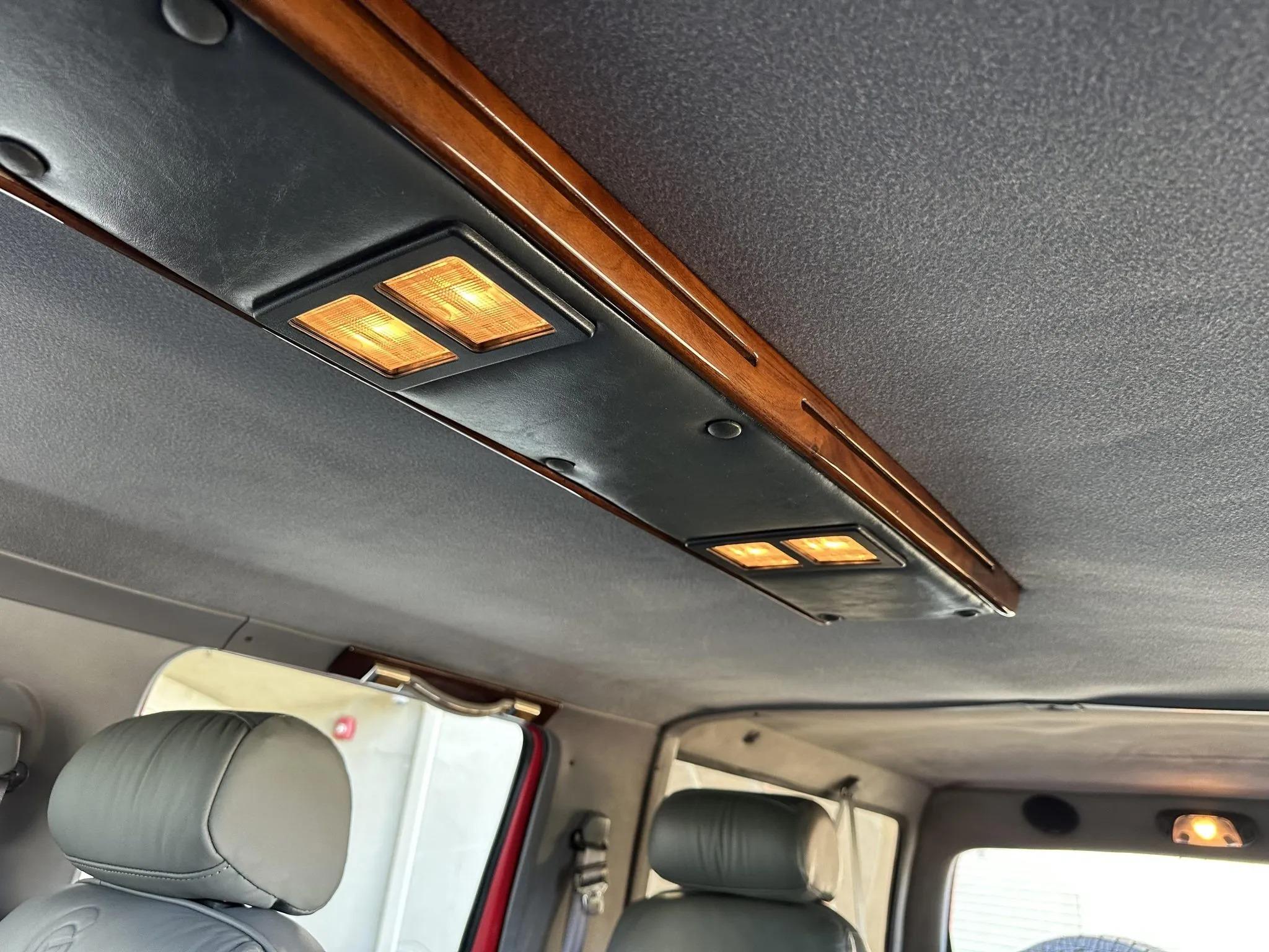 1995 Ford C-350 Centurion