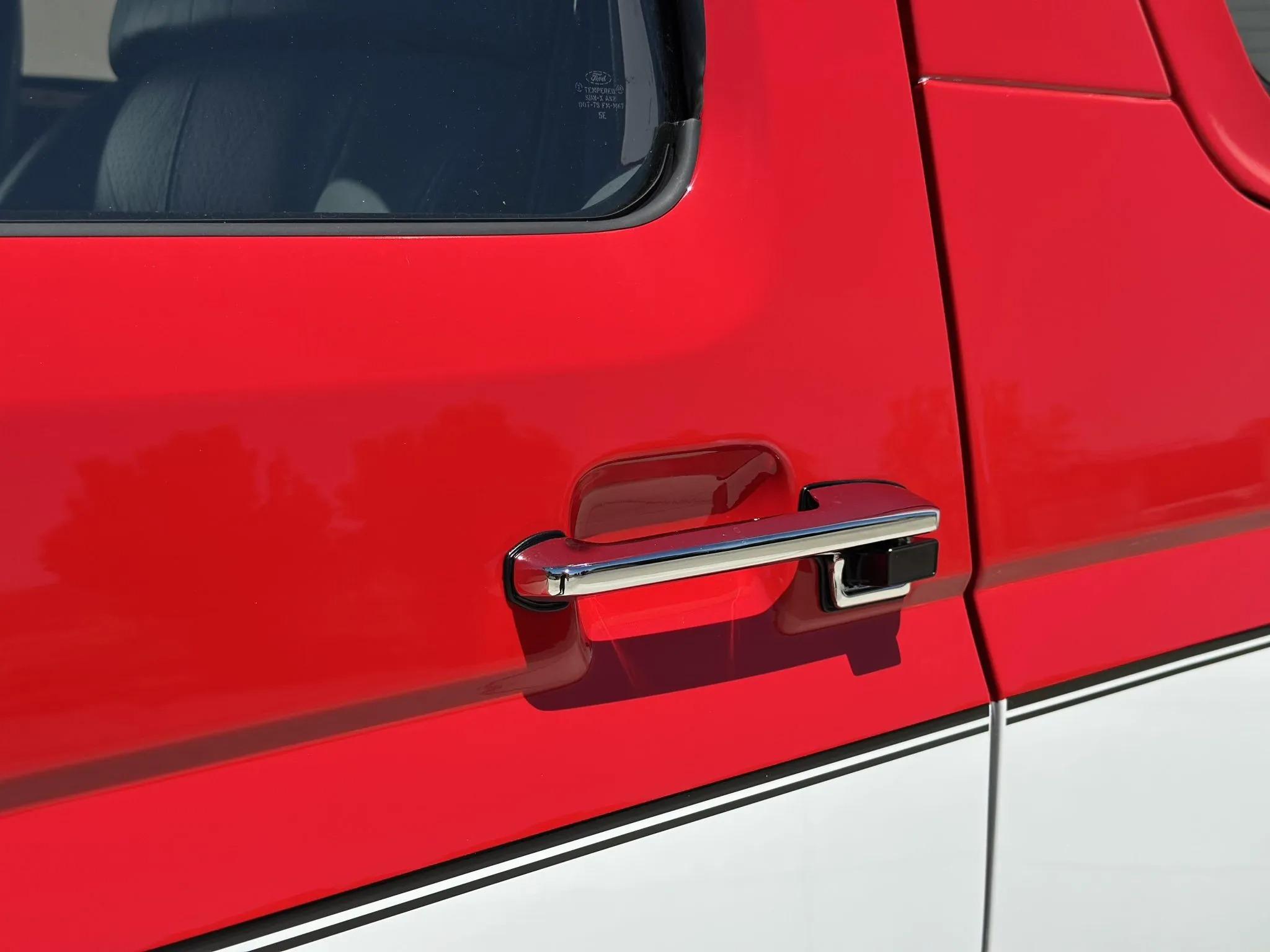 1995 Ford C-350 Centurion