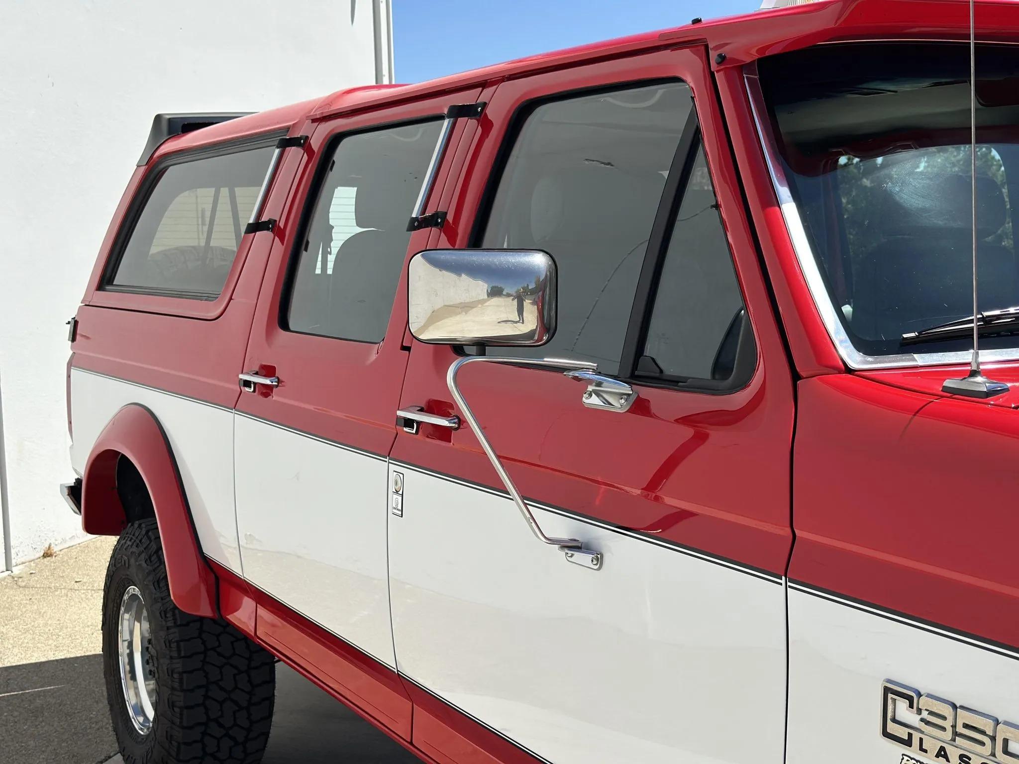 1995 Ford C-350 Centurion