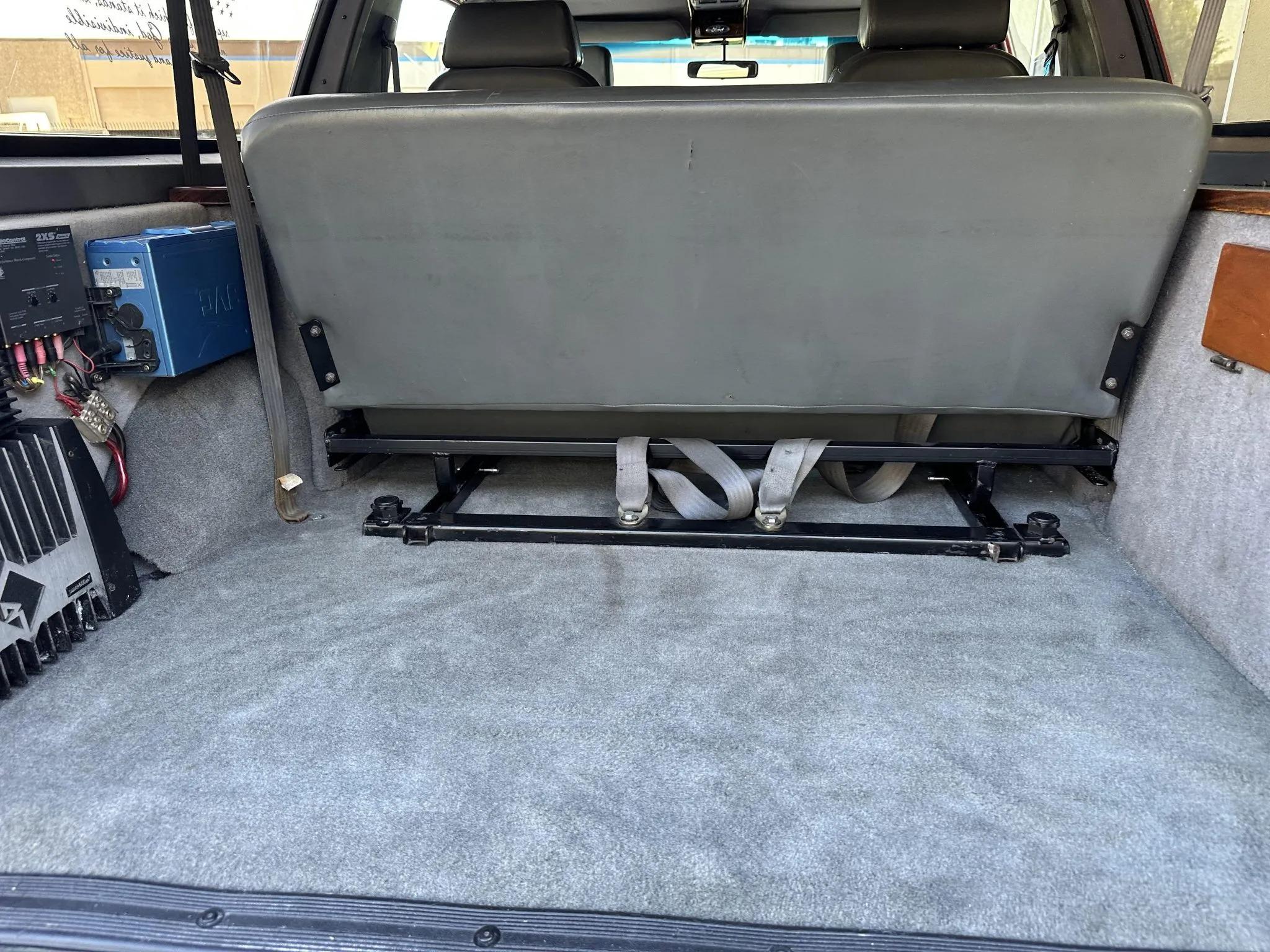 1995 Ford C-350 Centurion